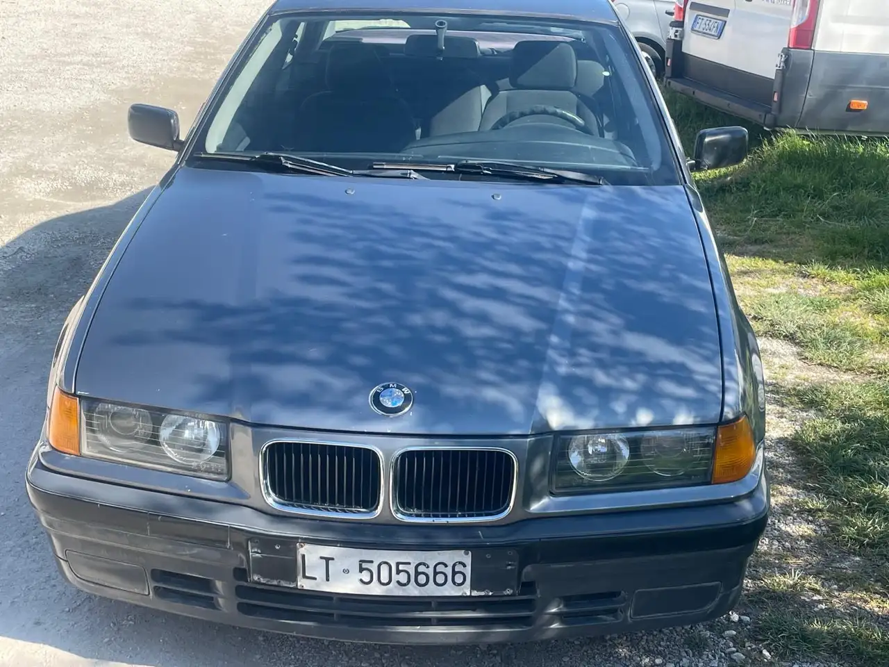 BMW 316i Edition, foto 3