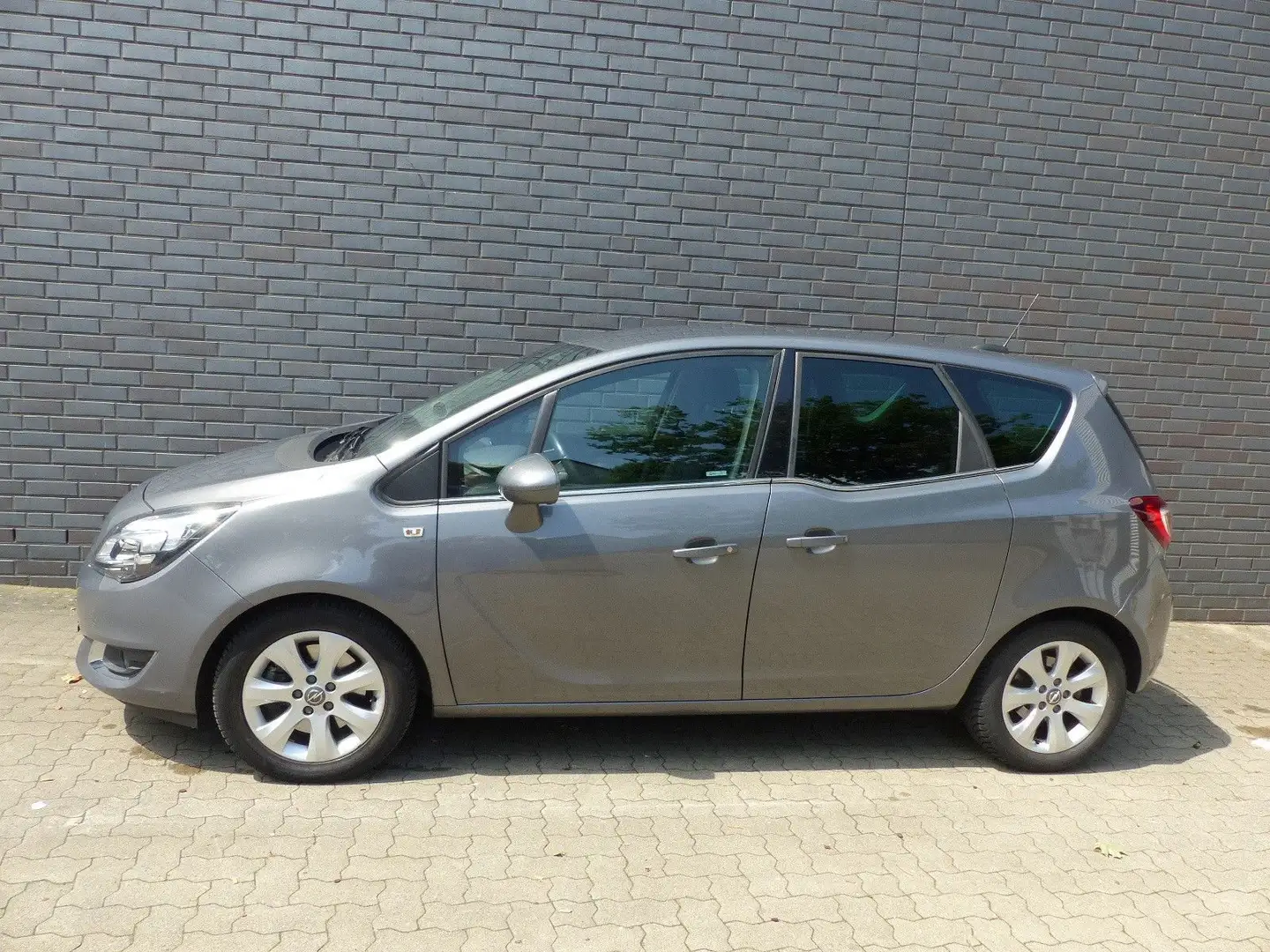 Opel Meriva B Innovation Automatik/Navi/Kamera/PDC Gris - 1