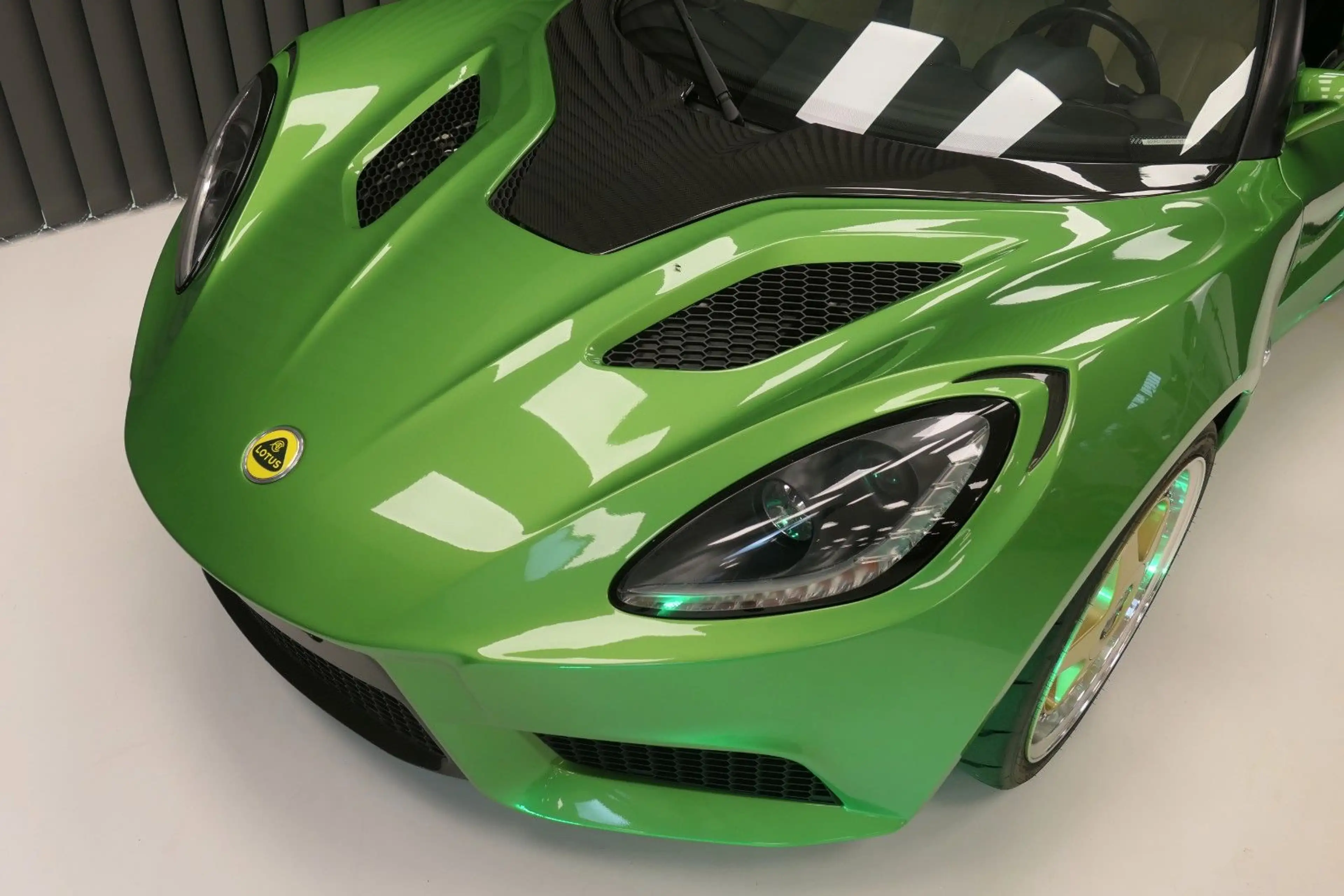 Lotus Elise Supercharged Detroit Electric SP:01 — photo 3