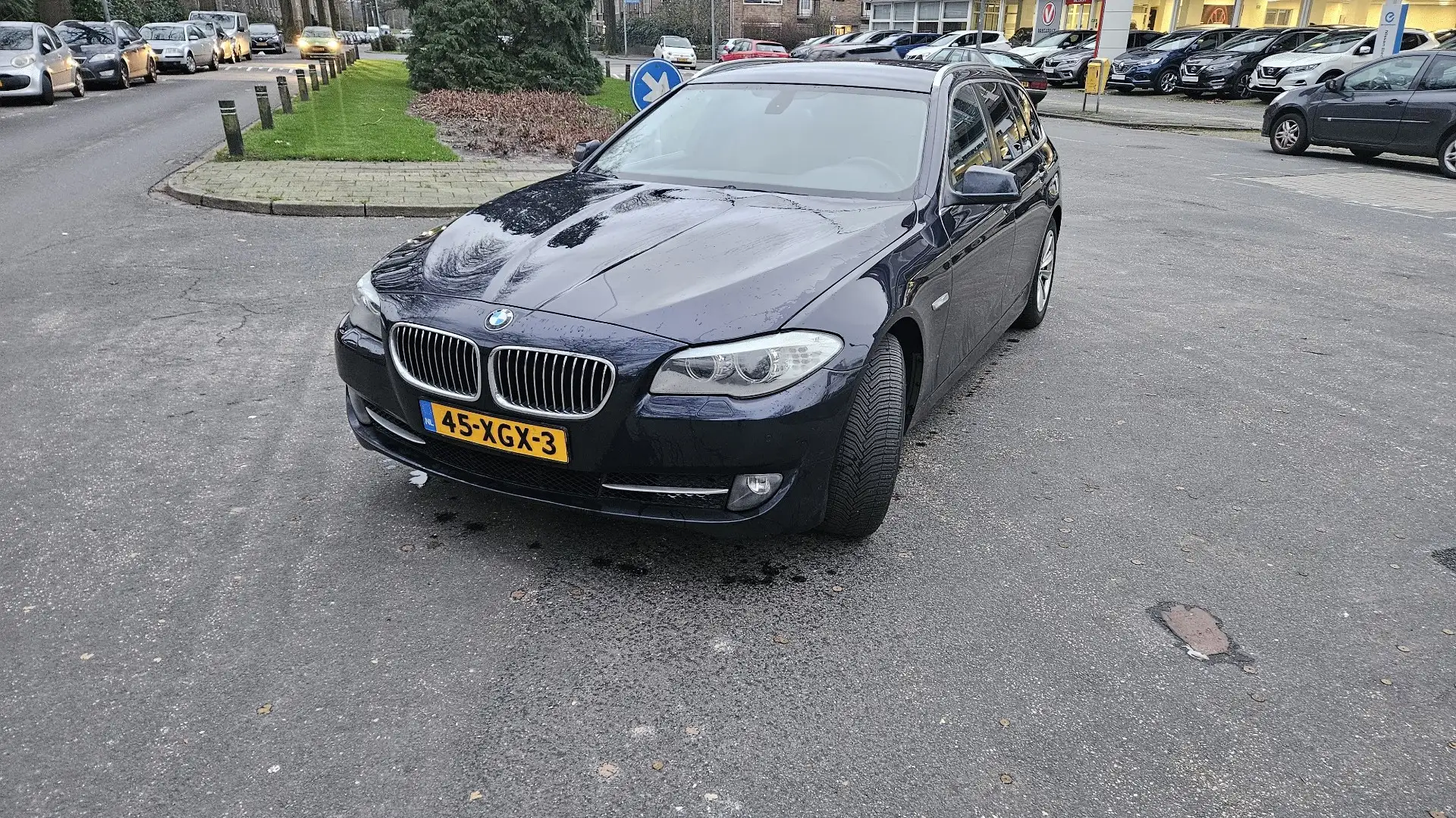 BMW 525 525d xDrive Touring Sport-Aut. - 1