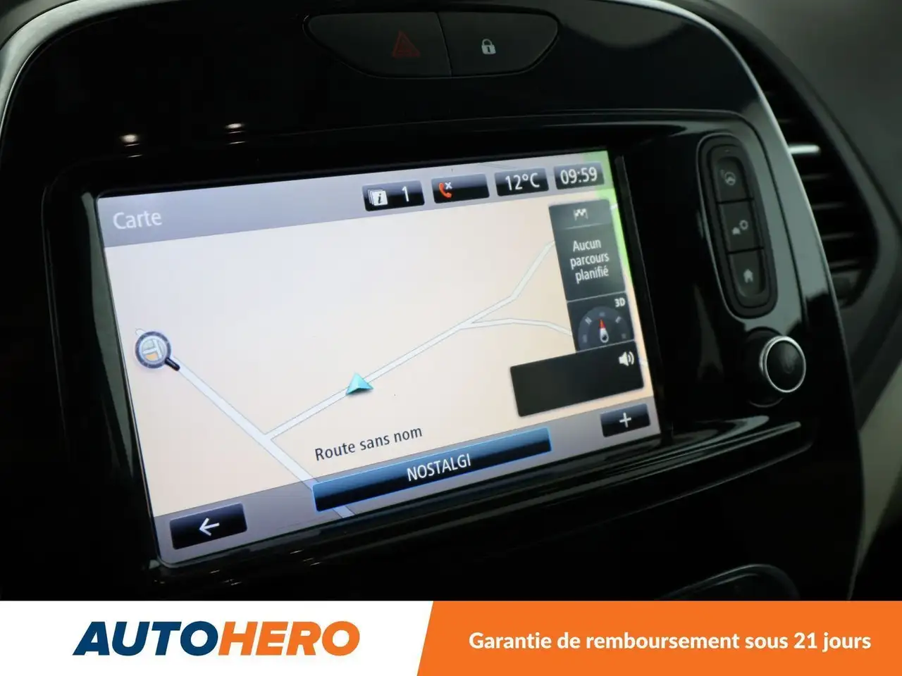 Renault Captur — photo 21