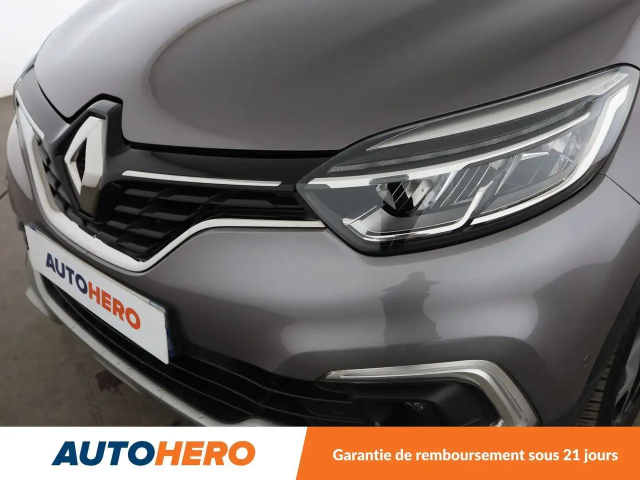 Renault Captur — photo 27