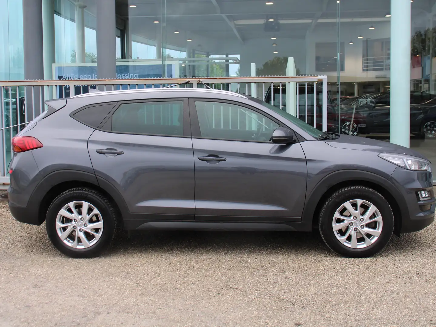 Hyundai TUCSON 1.6T A/T FEEL Gris - 2