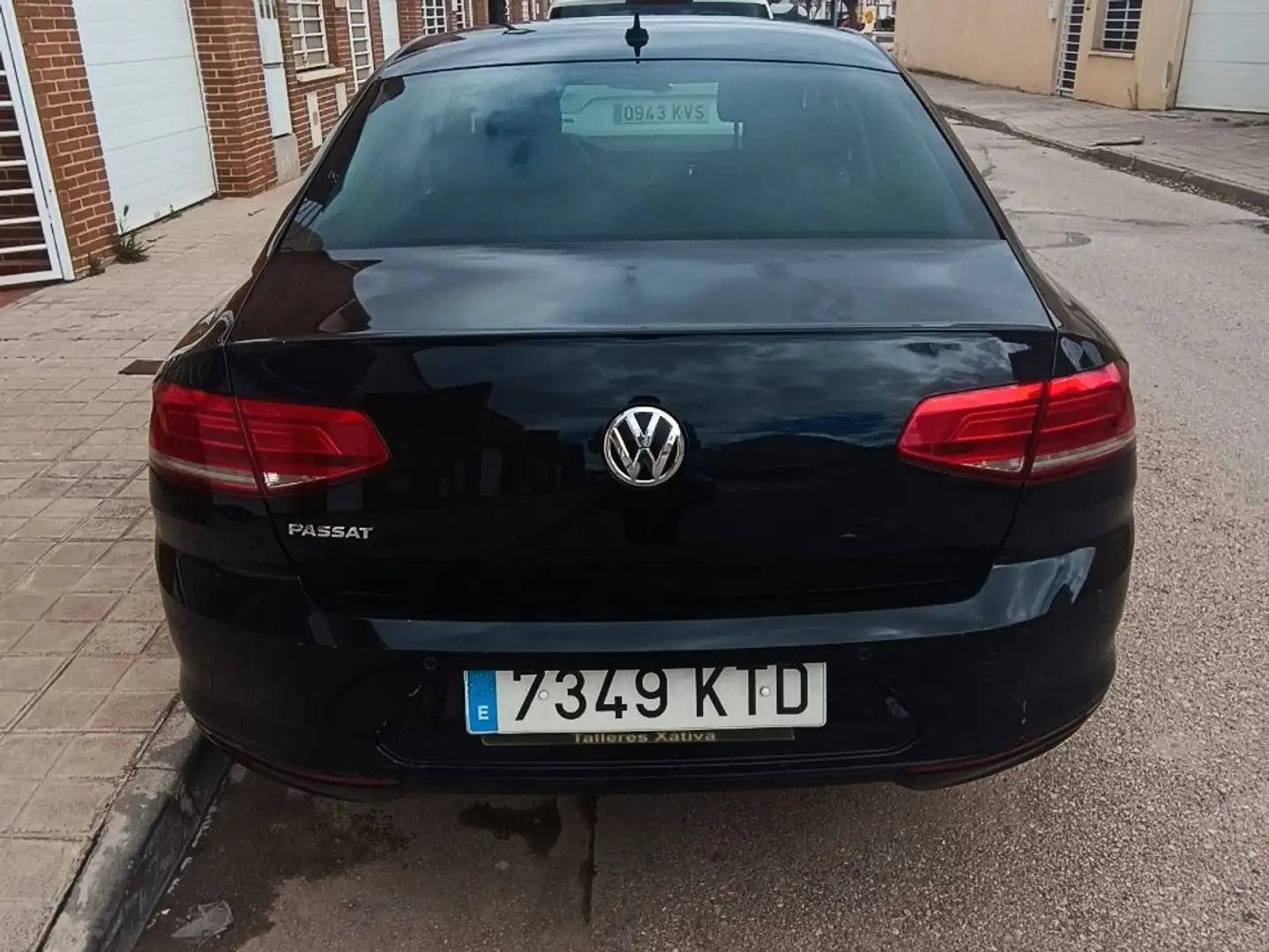 Volkswagen Passat 2.0 TDI SCR Comfortline - 2