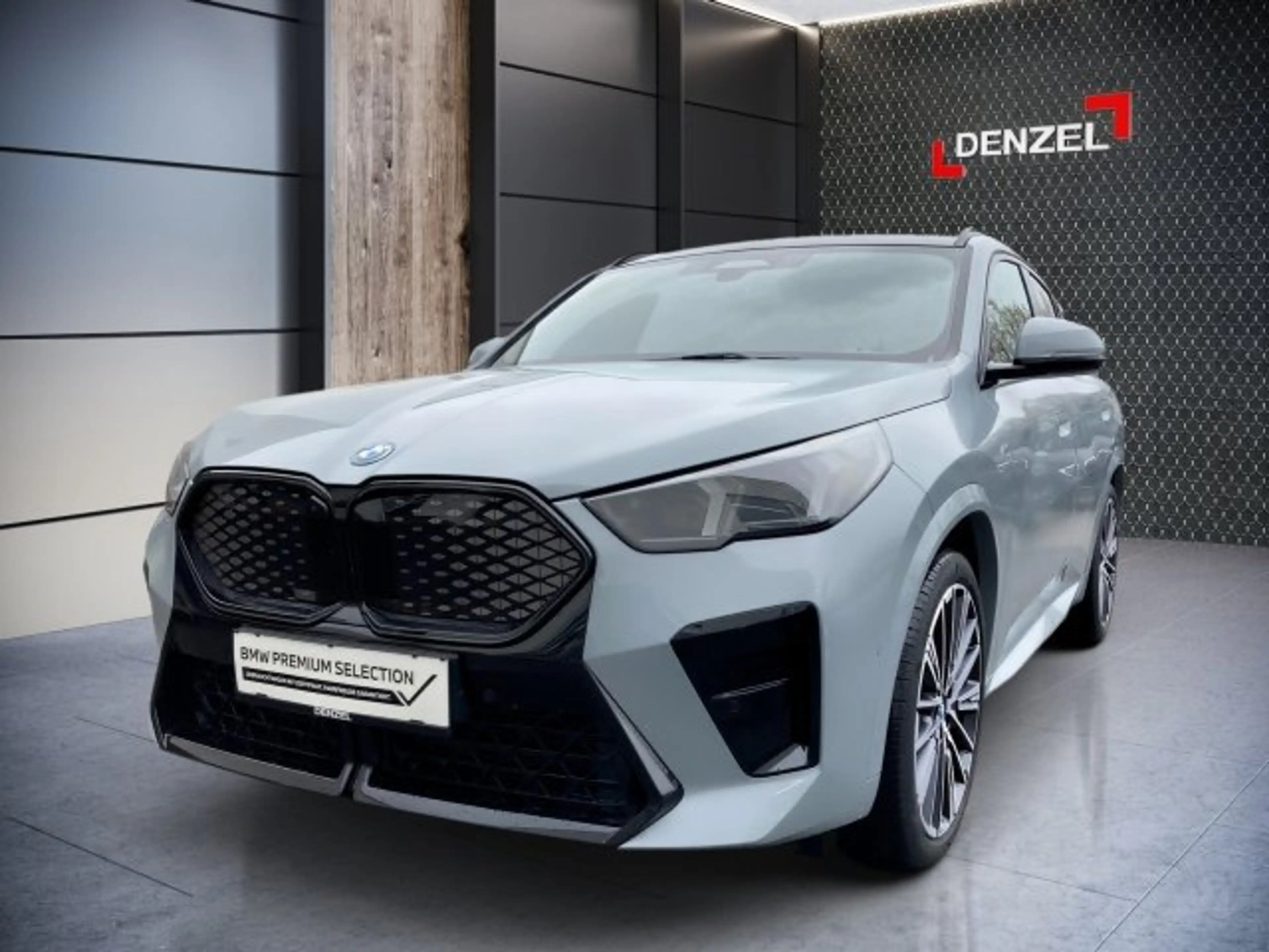 BMW iX2 xDrive30 U10 — photo 2