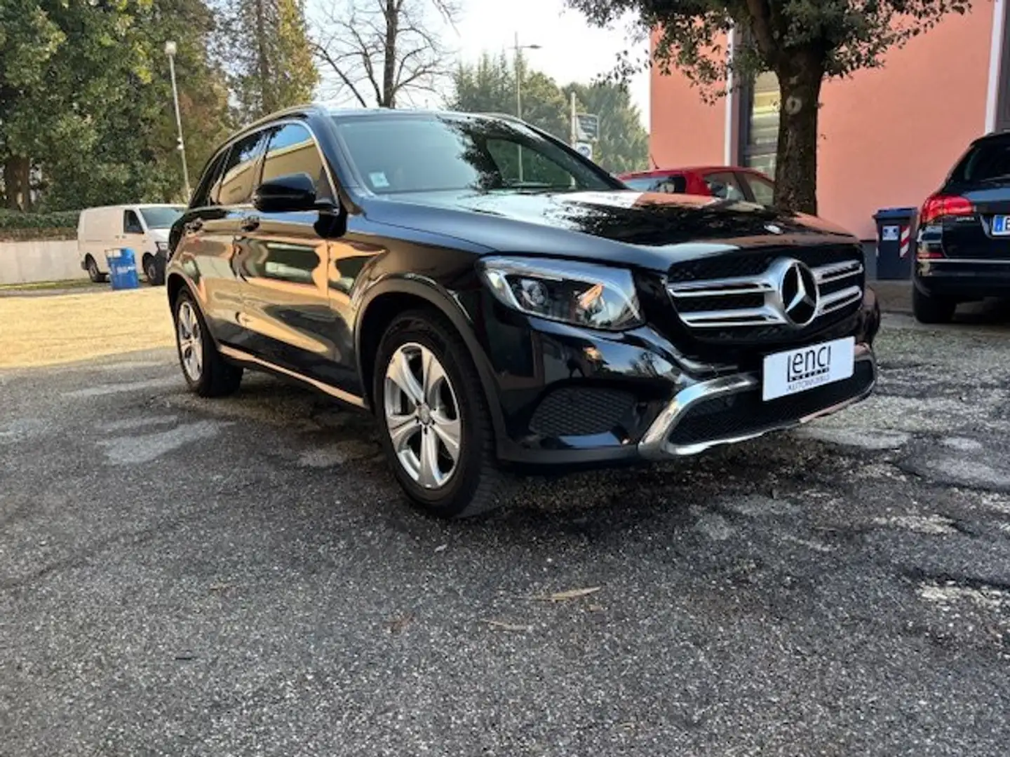 Mercedes-Benz GLC 250 GLC 250 d Sport 4matic auto GANCIO TRAINO Zwart - 2