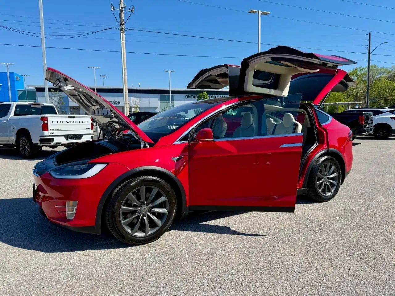 Tesla Model X photo Tesla Model X