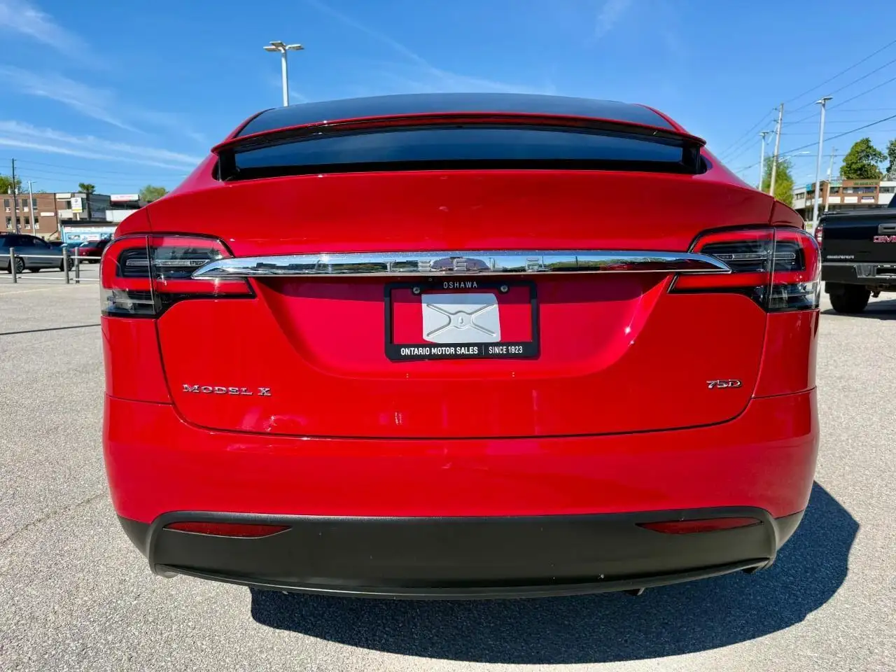 Tesla Model X photo Tesla Model X
