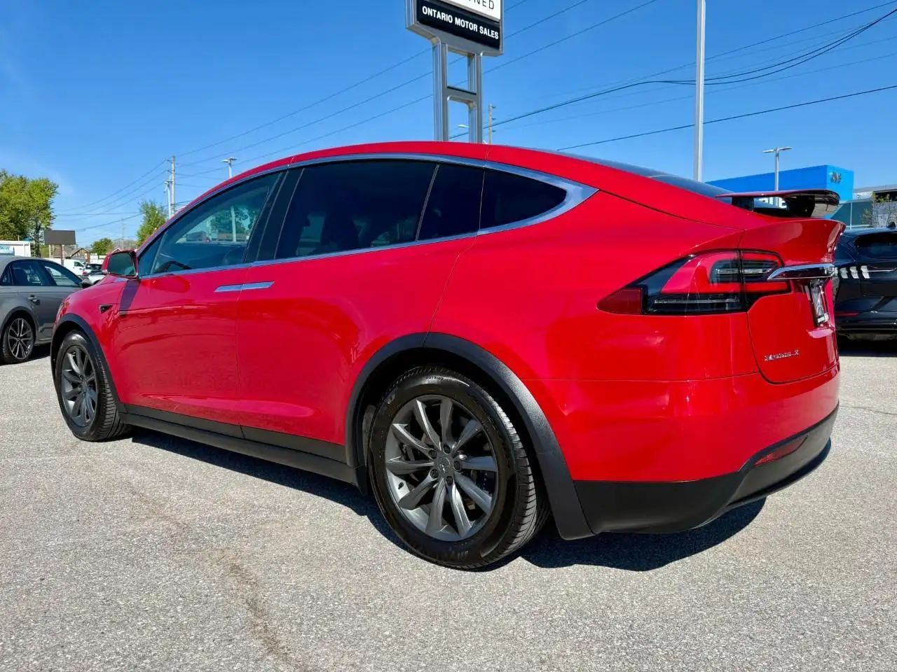 Tesla Model X photo Tesla Model X