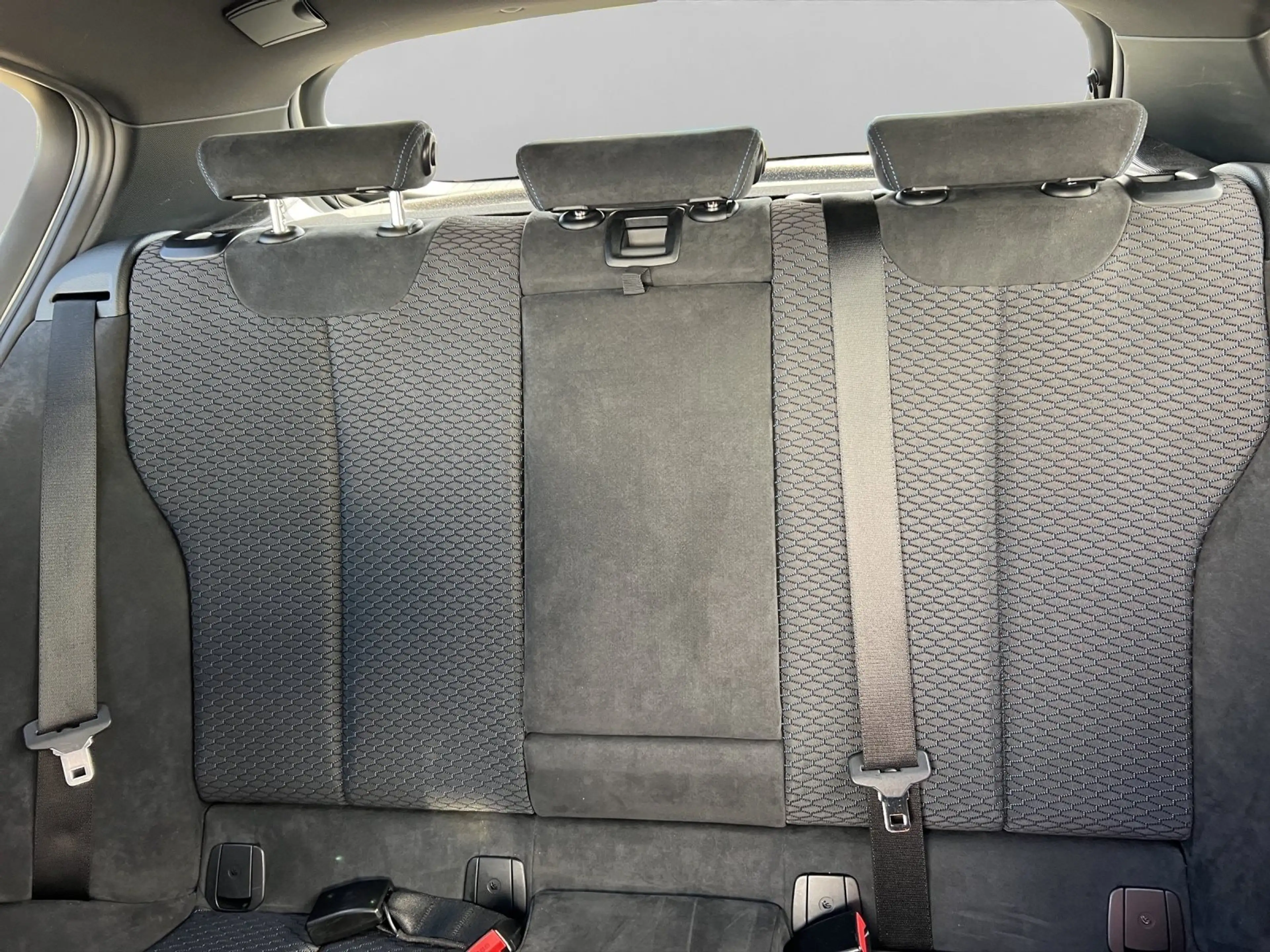 BMW 140 M140i xDrive 5-Türer Harman Kardon Schiebedach Len — photo 8
