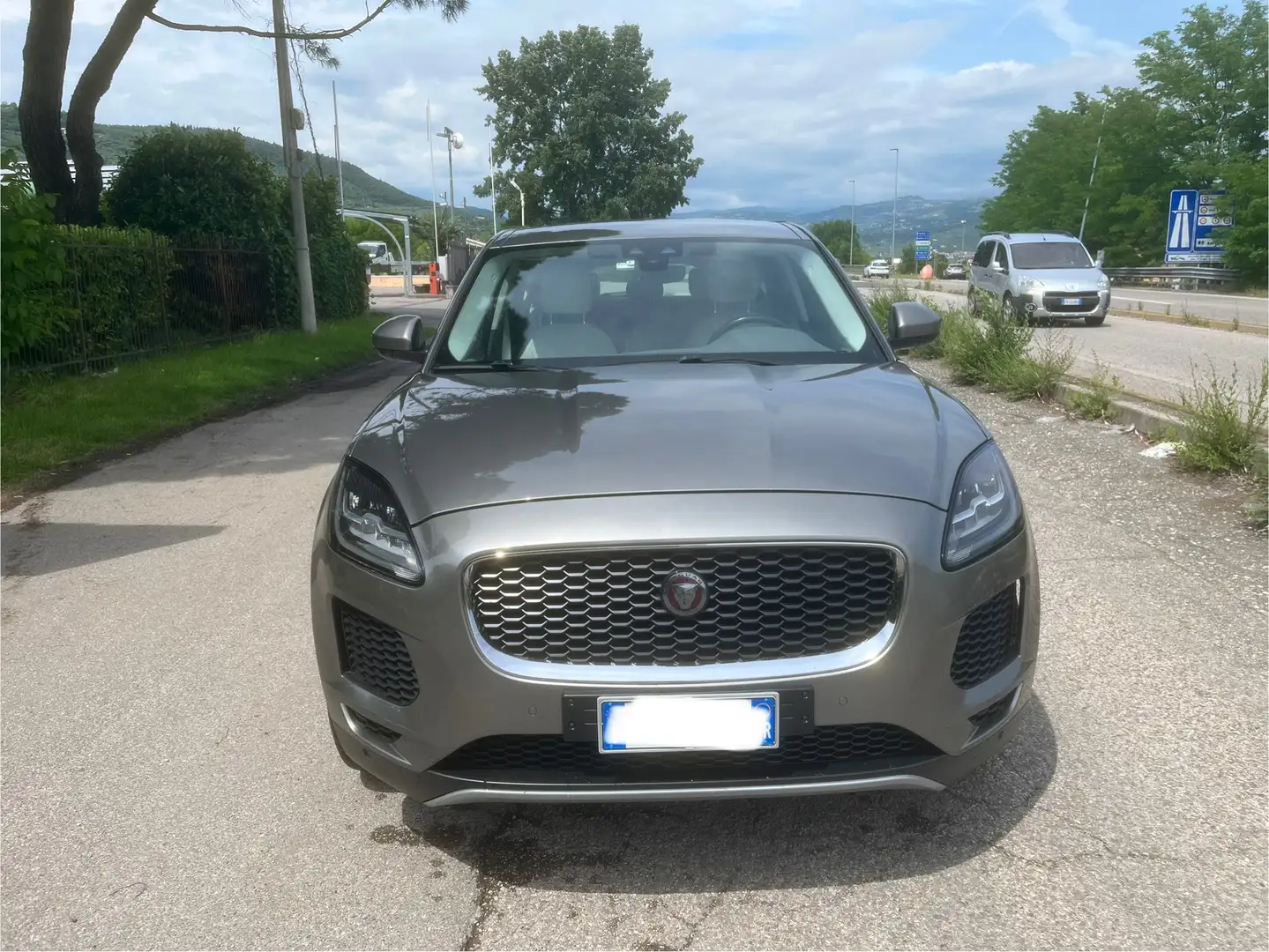 Jaguar E-Pace 2.0 i4 R-Dynamic SE awd 249cv auto - 2