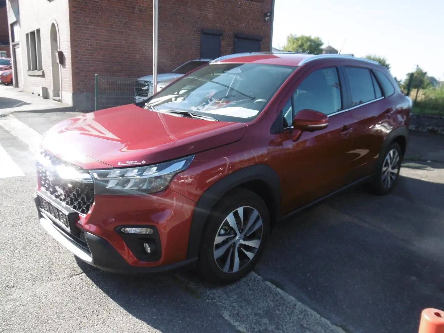 Suzuki S-Cross S-Cross HEV 1.5 DualJet Hybrid 4WD GLX Rood - 2