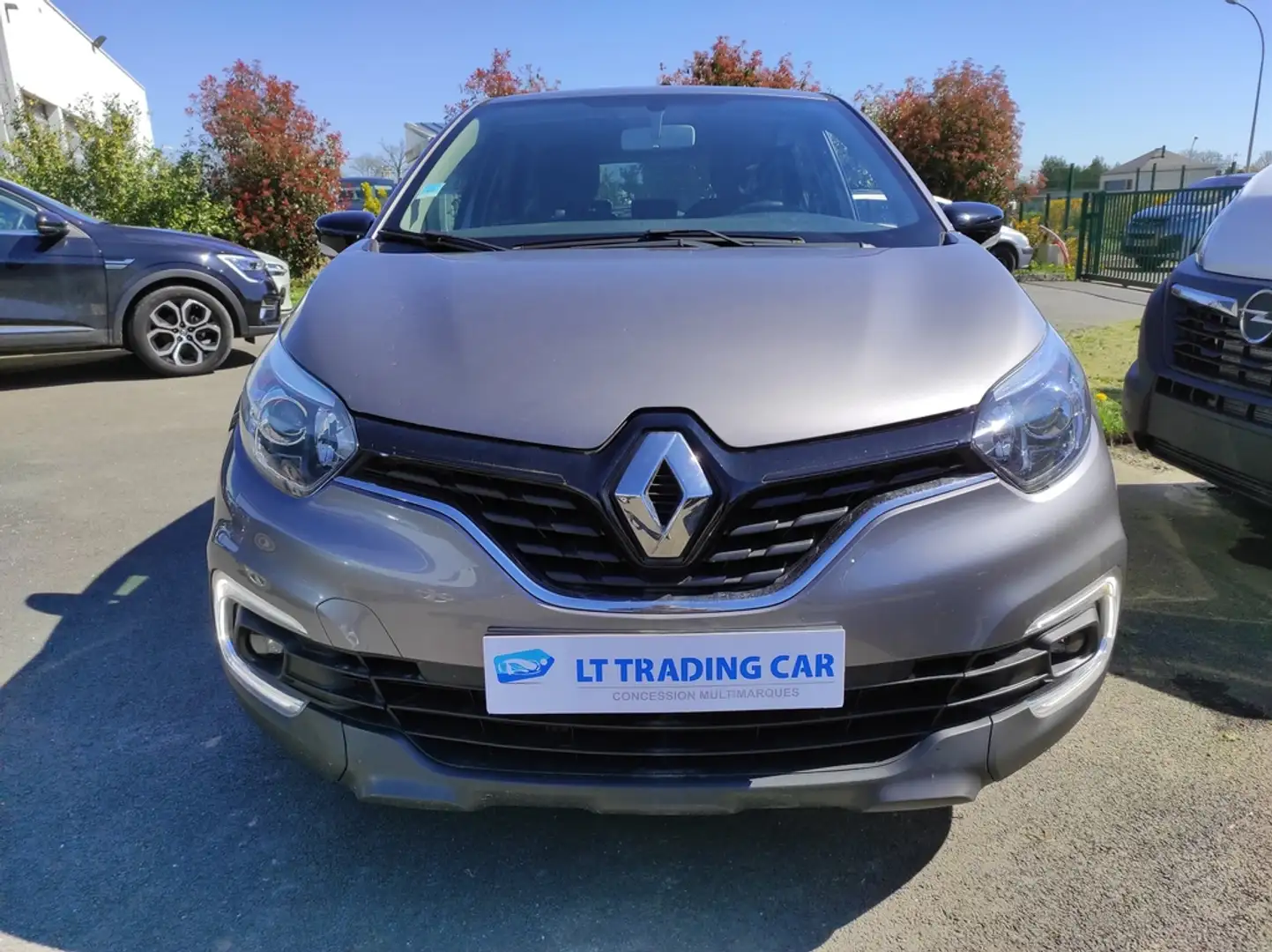 Renault Captur TCe 90 Zen Gri - 2