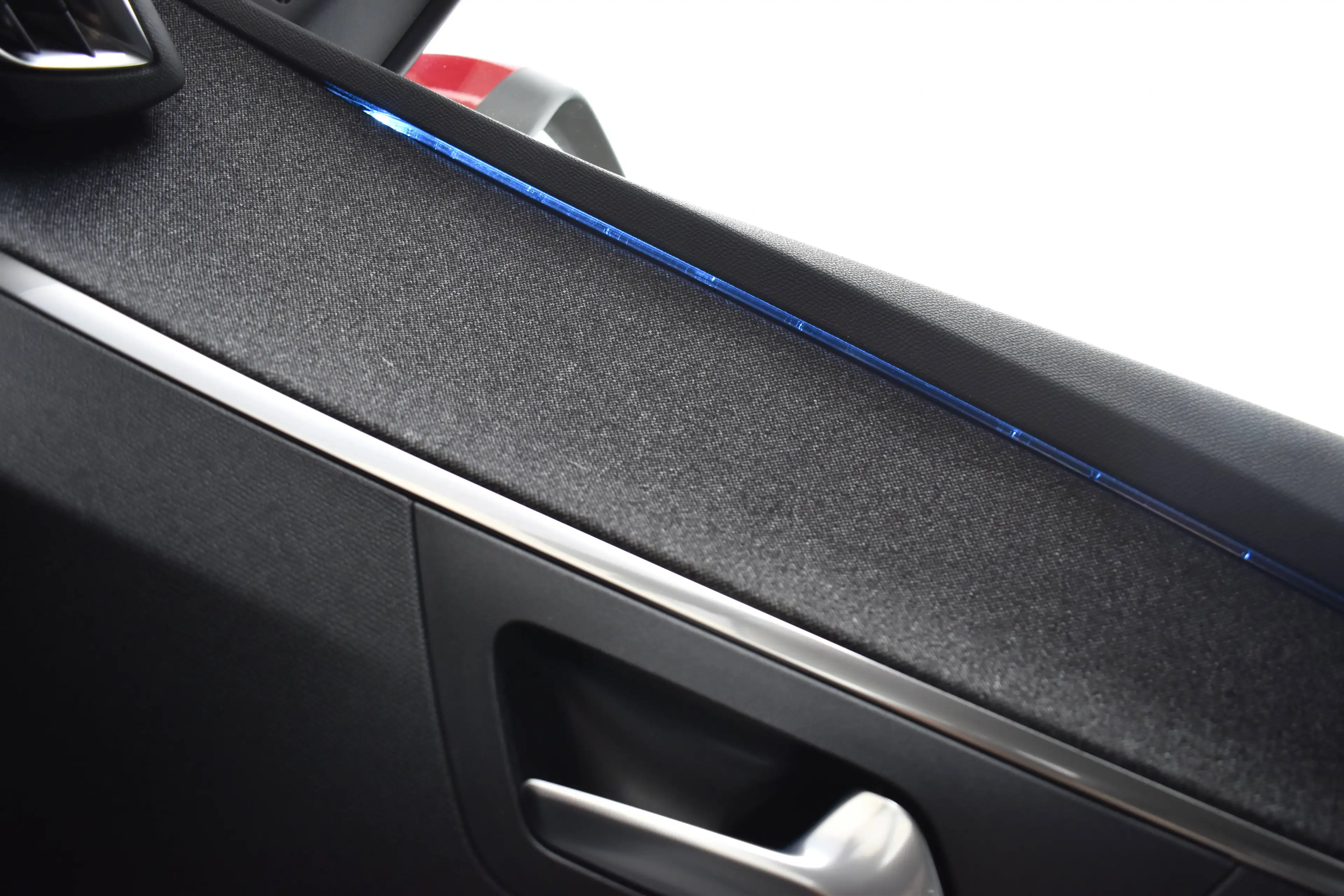 Peugeot 3008 1.6 Hybrid 225 Allure *1 an de garantie* — photo 9