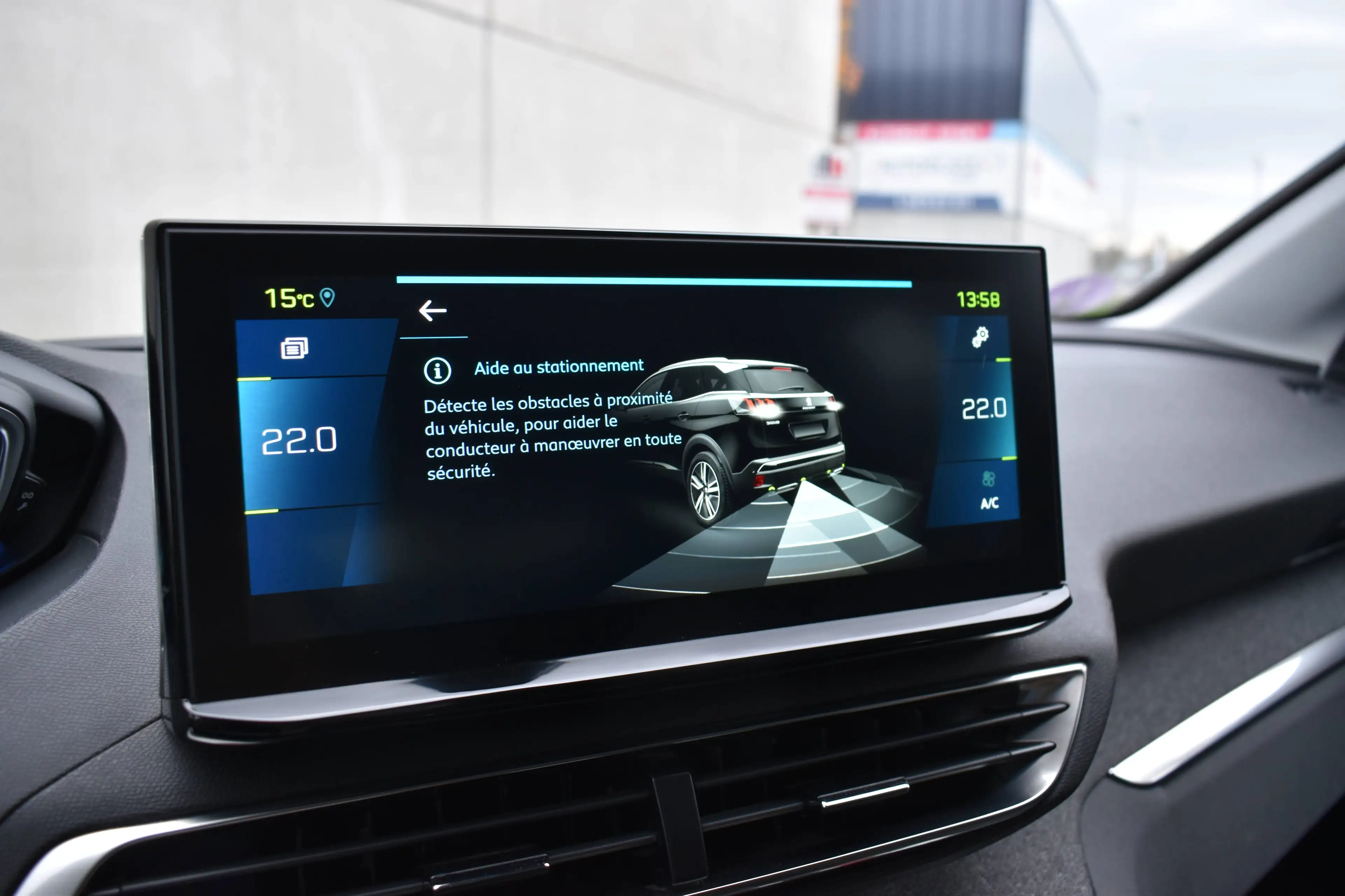 Peugeot 3008 1.6 Hybrid 225 Allure *1 an de garantie* — photo 12