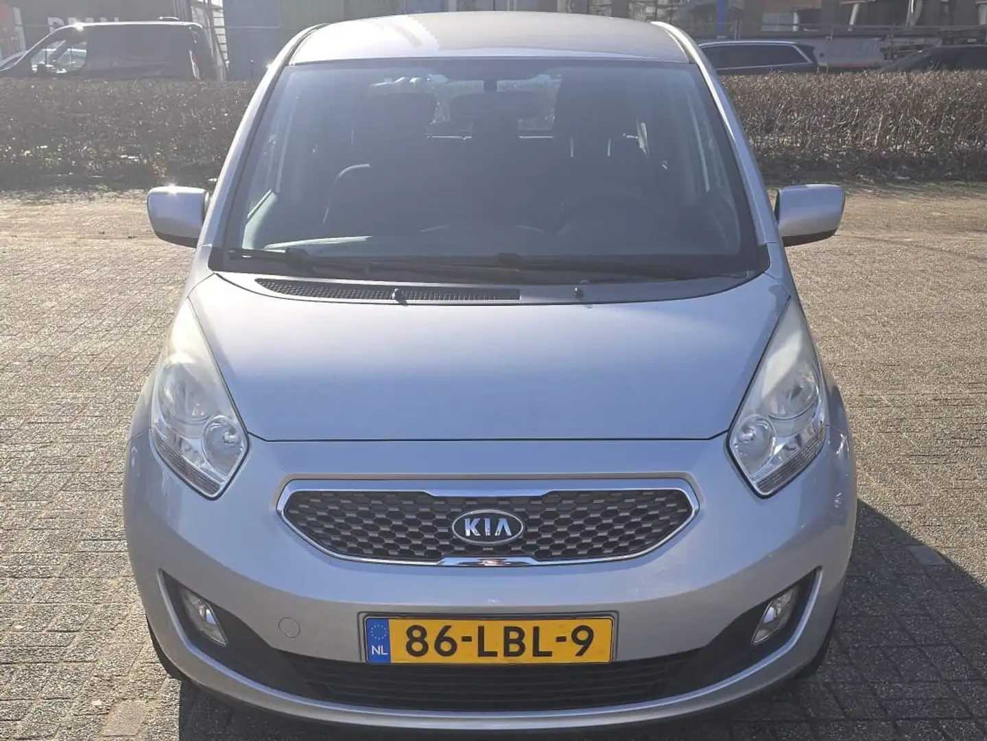 Kia Venga Venga 1.4 CVVT ISG X-tra Silver - 1