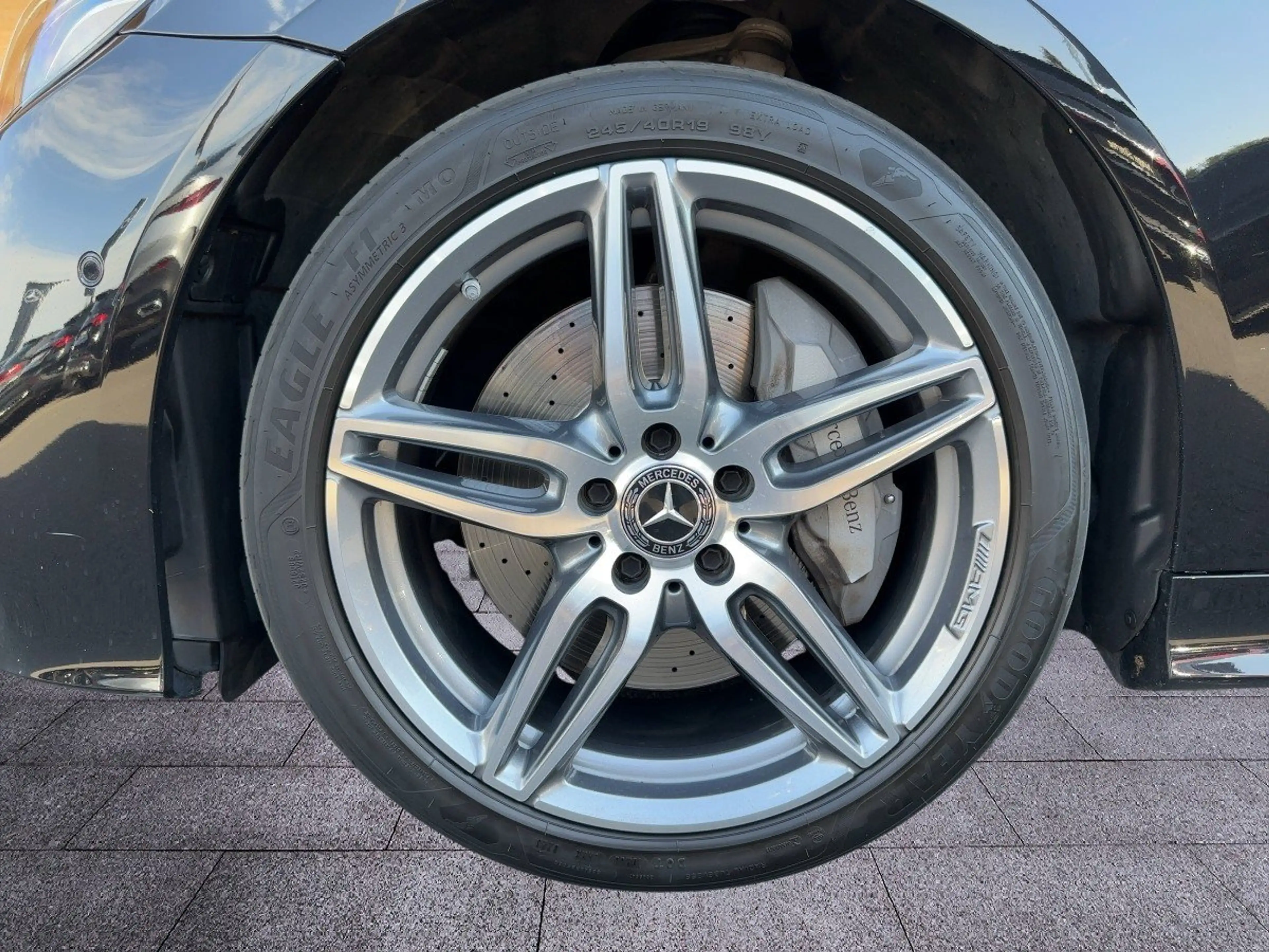 Mercedes-Benz E 400 d 4MATIC Cabriolet AMG MBeam Widescreen — photo 13
