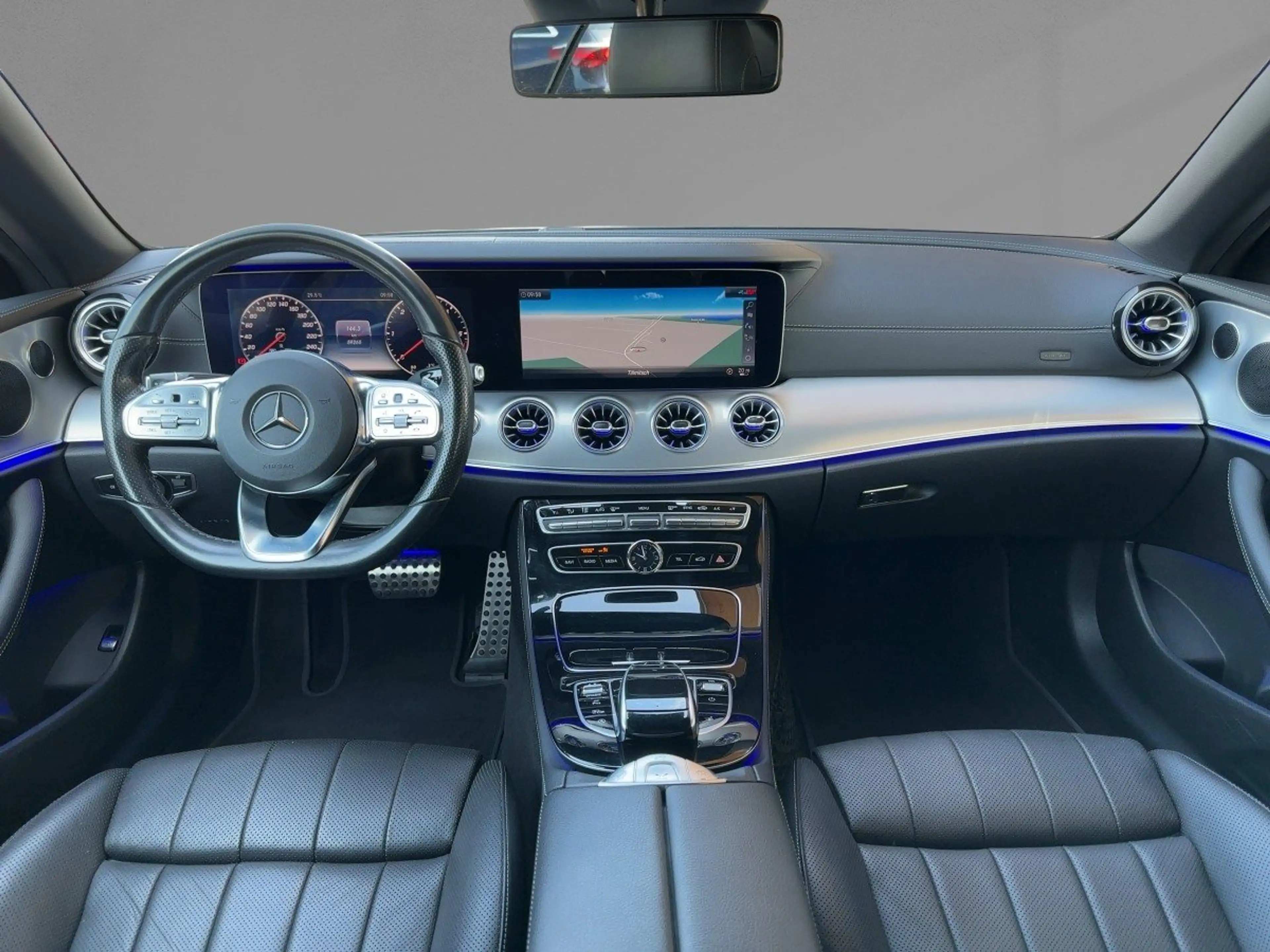 Mercedes-Benz E 400 d 4MATIC Cabriolet AMG MBeam Widescreen — photo 10