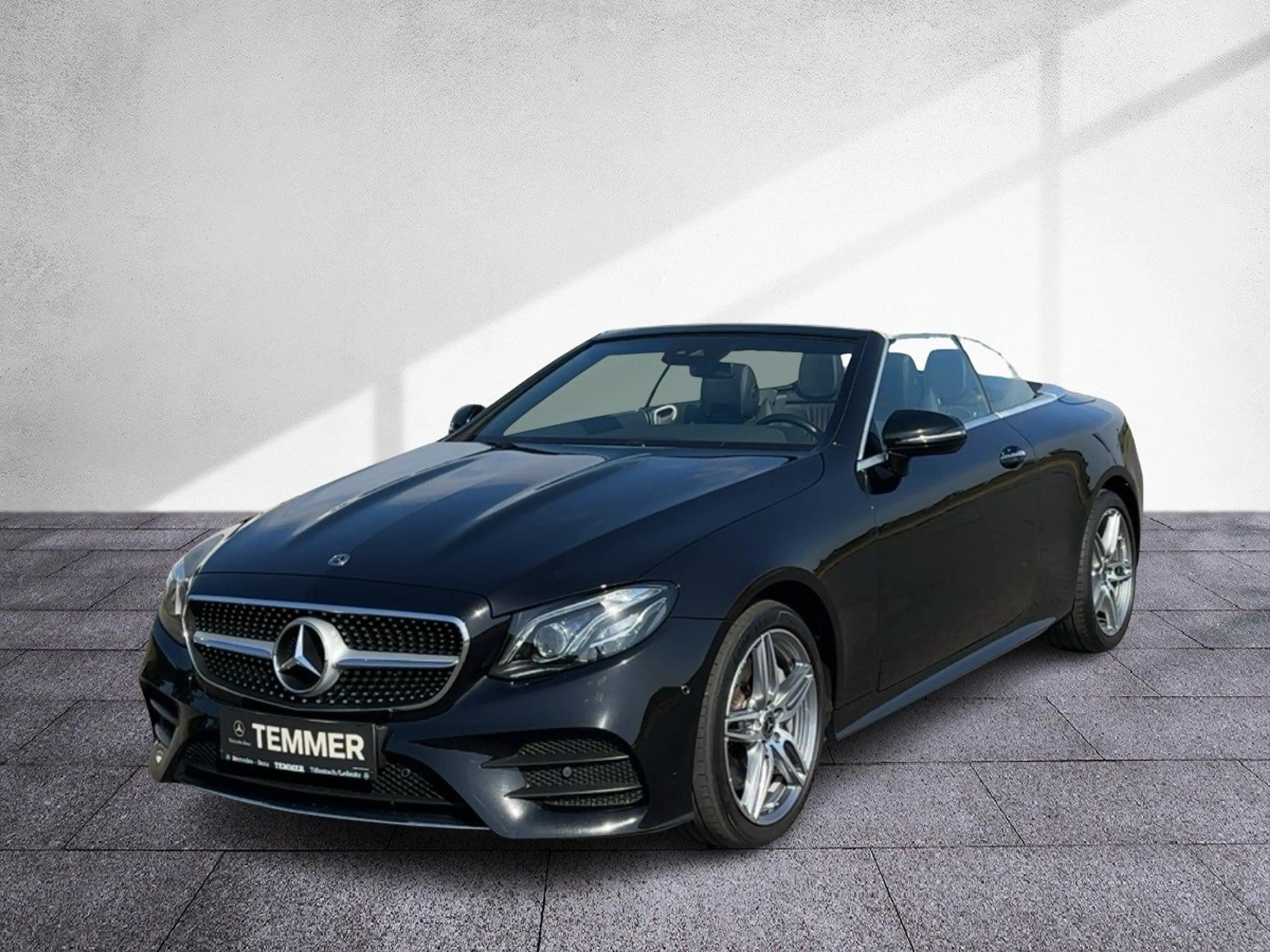 Mercedes-Benz E 400 d 4MATIC Cabriolet AMG MBeam Widescreen — photo 2