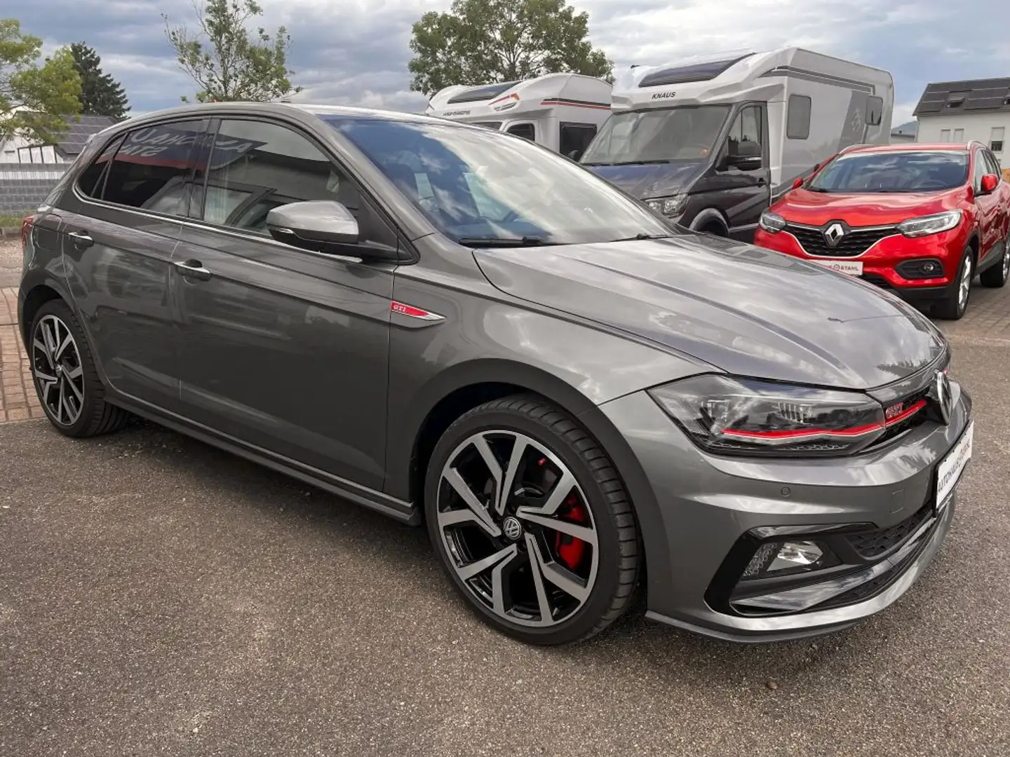 Volkswagen Polo 2.0 TSI DSG GTI Grau - 2