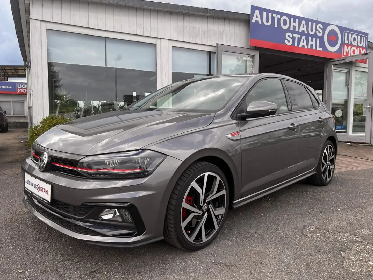 Volkswagen Polo 2.0 TSI DSG GTI Grau - 1