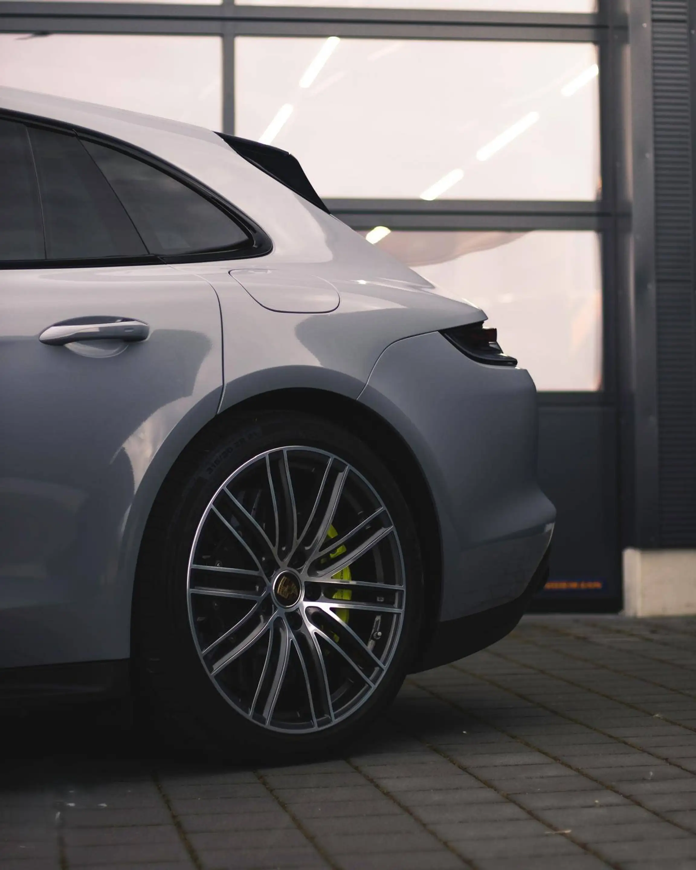 Porsche Panamera Turbo S E-Hybrid Turismo DT.FZG. NARDO GRAU APPROVED — photo 9