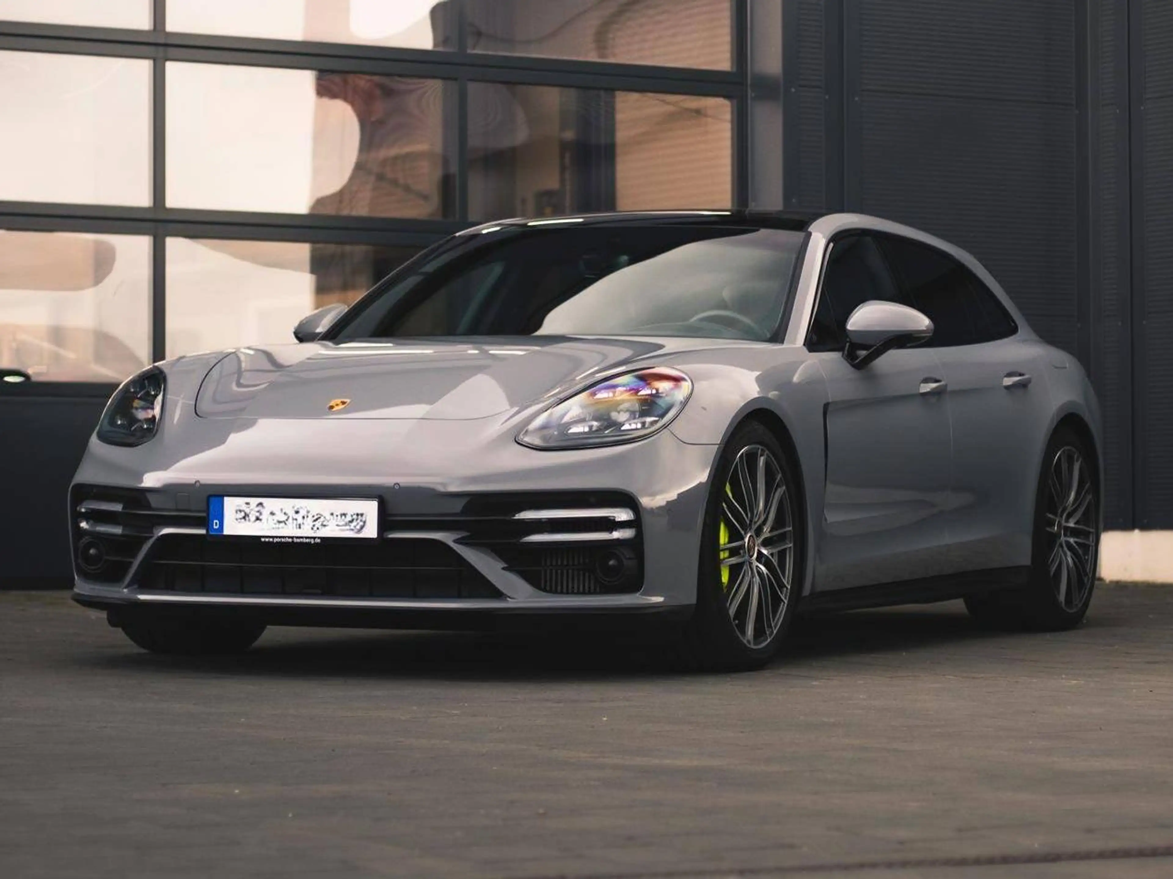 Porsche Panamera Turbo S E-Hybrid Turismo DT.FZG. NARDO GRAU APPROVED — photo 4