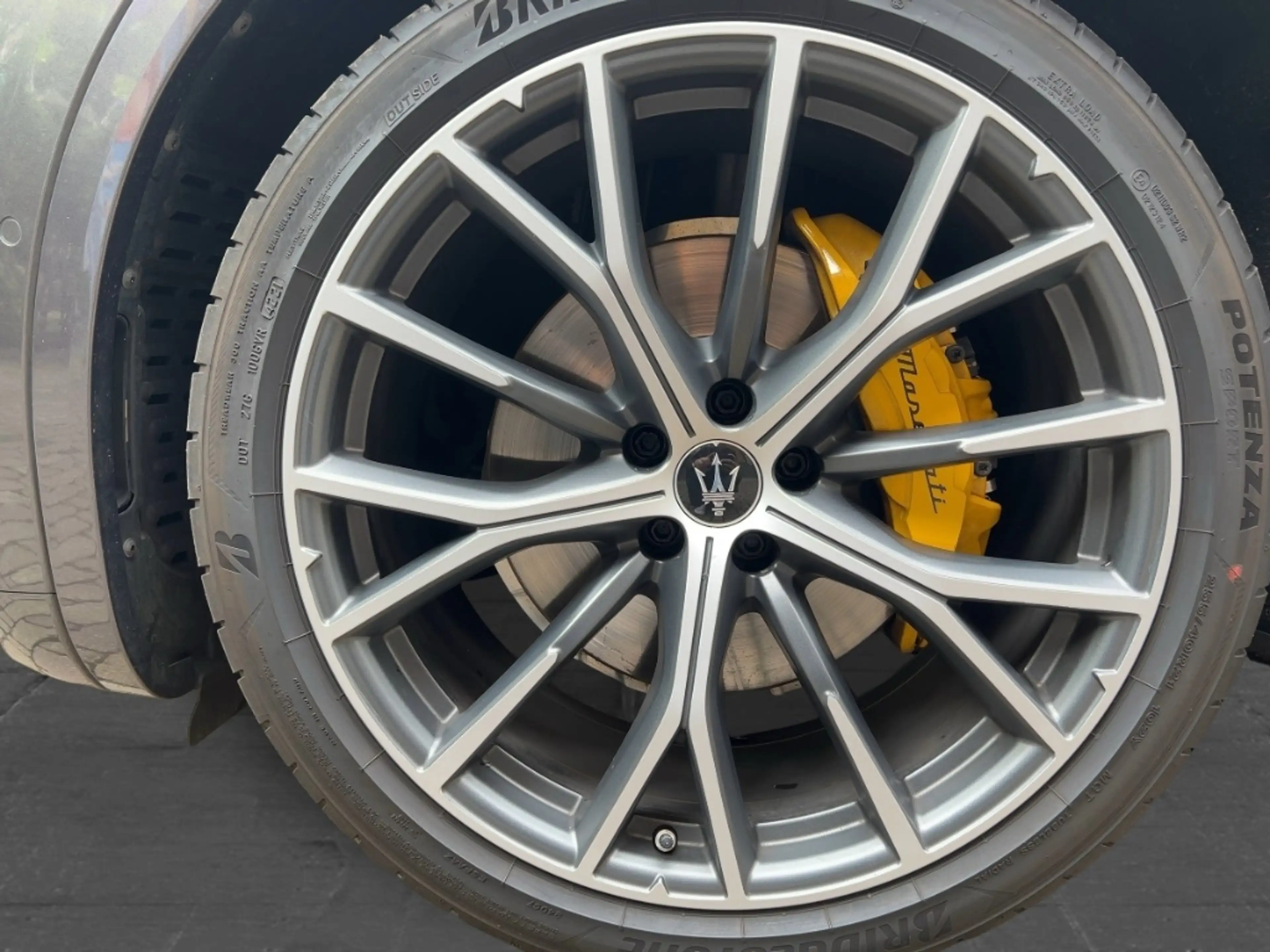 Maserati Grecale MODENA Maserati Approved FUORISERIE — photo 7