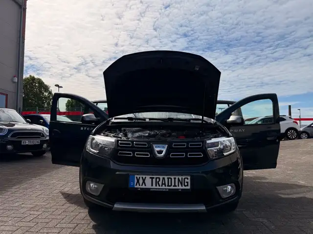 Dacia Sandero view 10