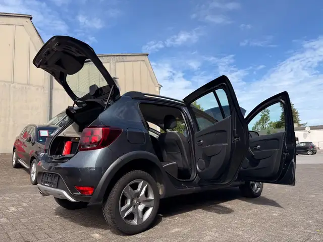 Dacia Sandero view 14
