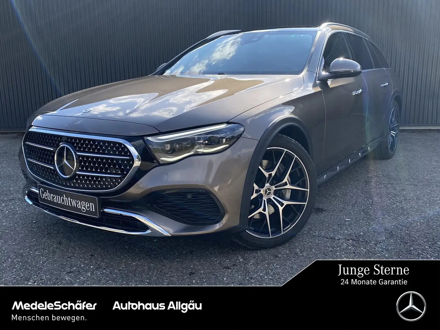 Mercedes-Benz E 450 E 450 4M T All-Terrain Distr AHK Airm Standh HUD Marrone - 1