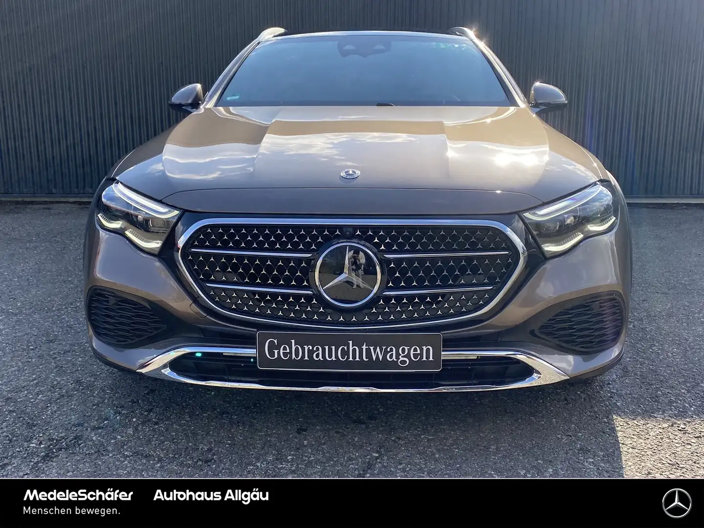 Mercedes-Benz E 450 E 450 4M T All-Terrain Distr AHK Airm Standh HUD Marrone - 2