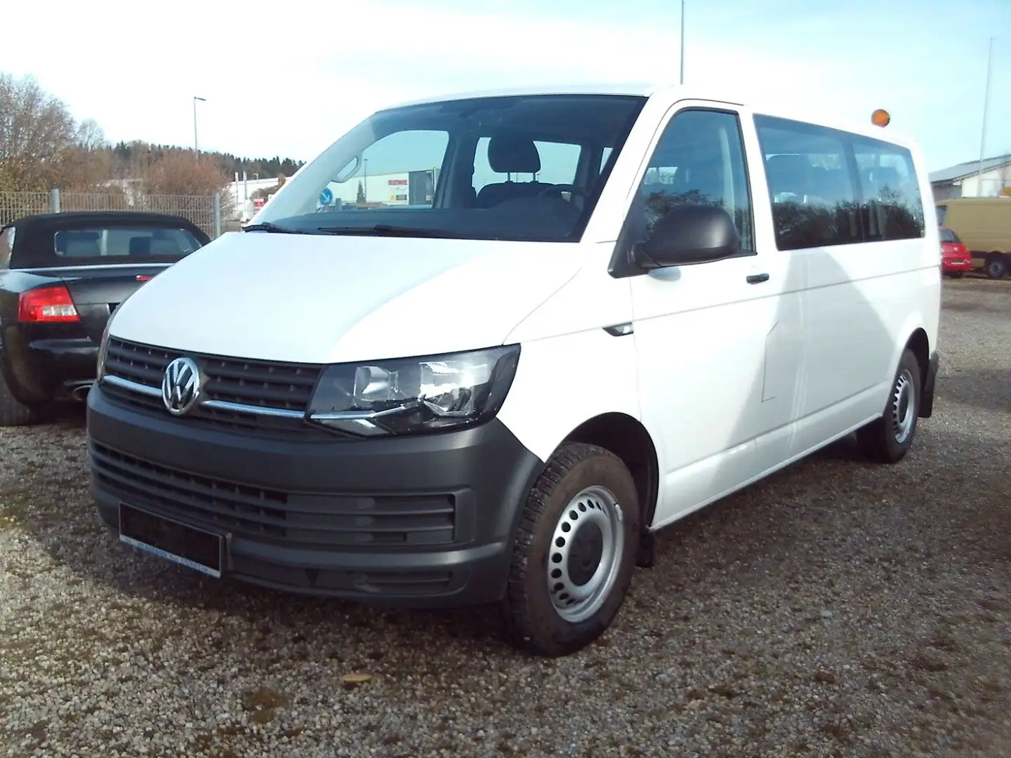 Volkswagen T6 Transporter Kombi lang 1.Hand 9.Sitzer Klima Blanc - 1