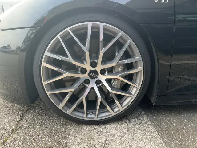 Audi R8 5.2 FSI V10 plus quattro B&O,Sport AGA, Laser Ansicht 14