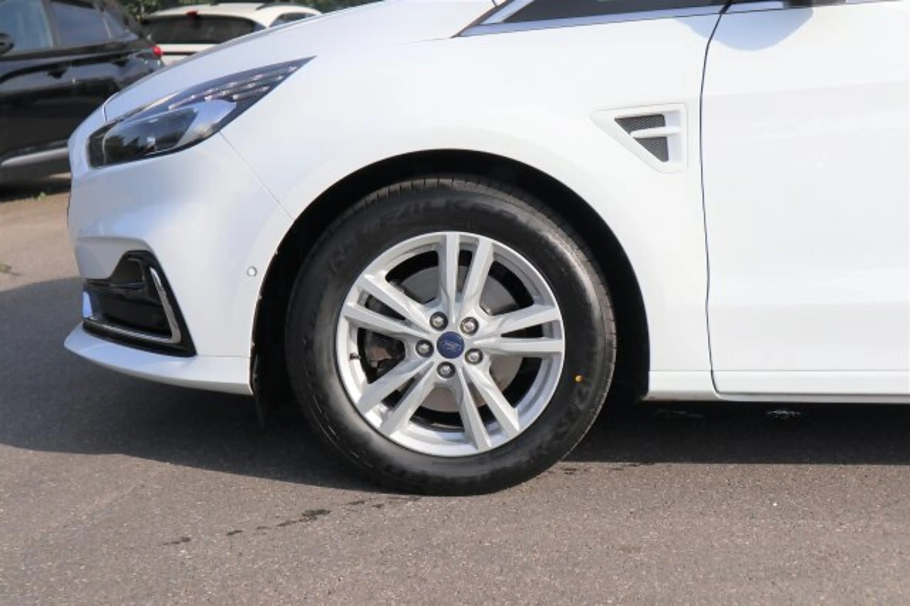 Ford S-Max S-Max 2.0 EcoBlue Titanium Titanium S Navi/Autom. — photo 3