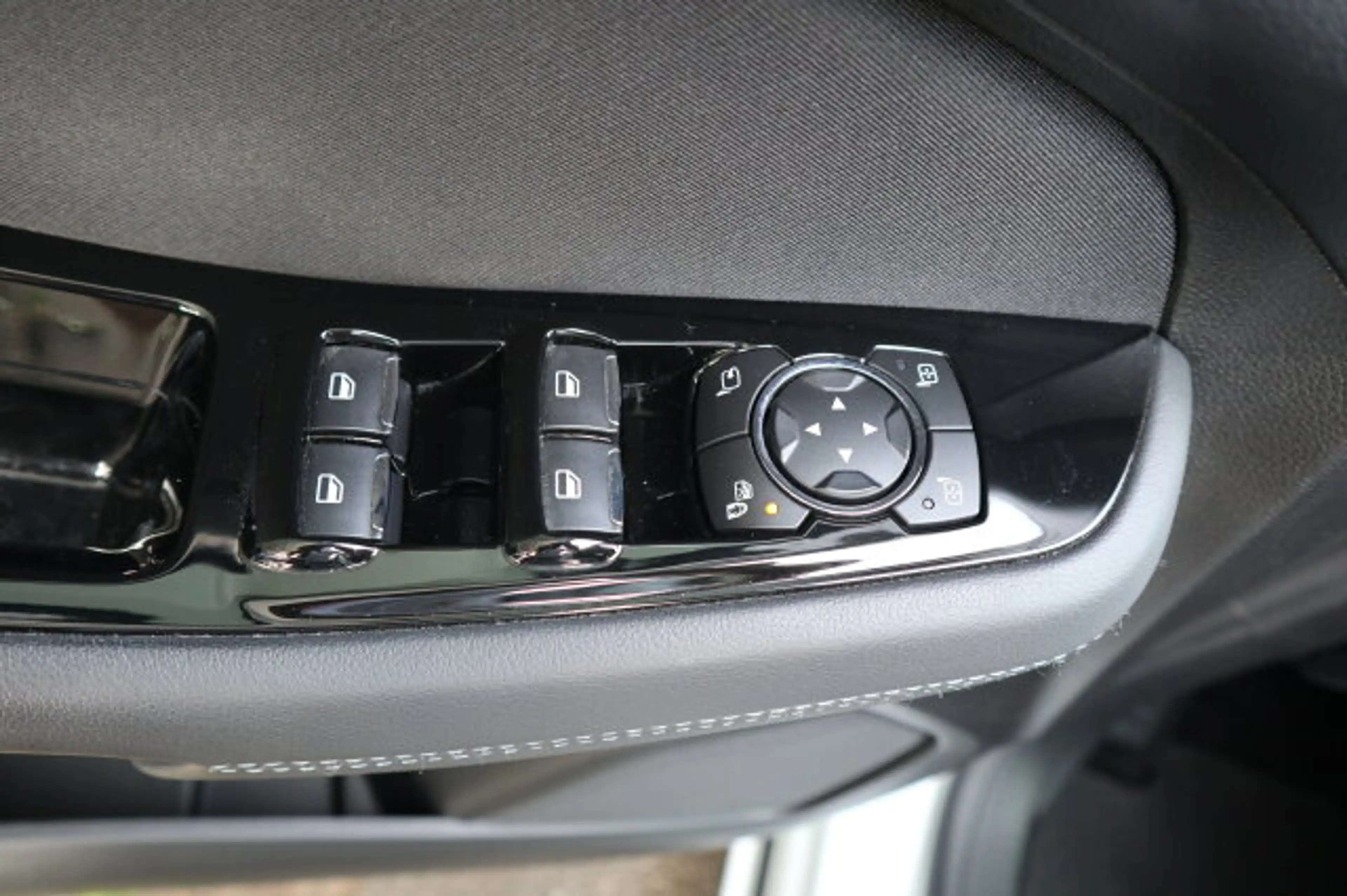 Ford S-Max S-Max 2.0 EcoBlue Titanium Titanium S Navi/Autom. — photo 9