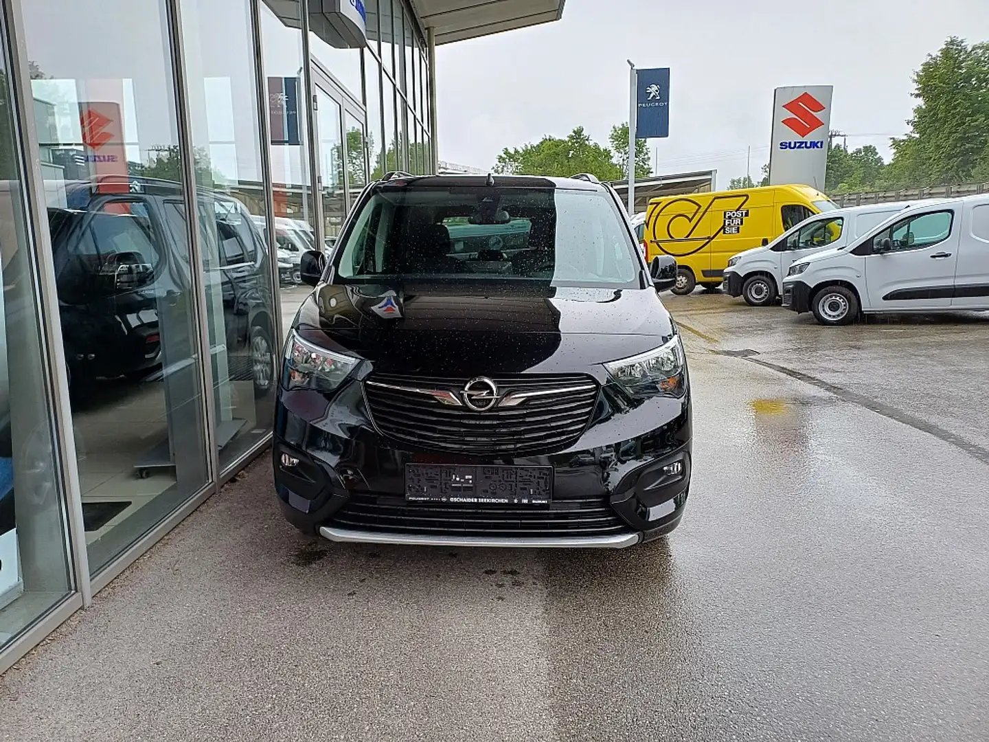 Opel Combo Life Combo -e  Life L 50 kWh Elegance Plus Schwarz - 2