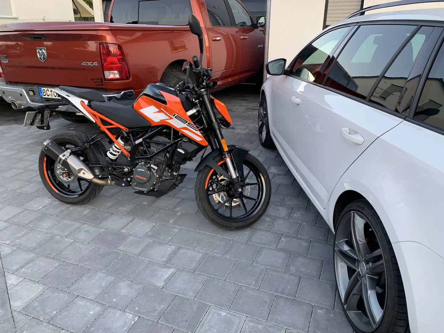 KTM 125 Duke - 2