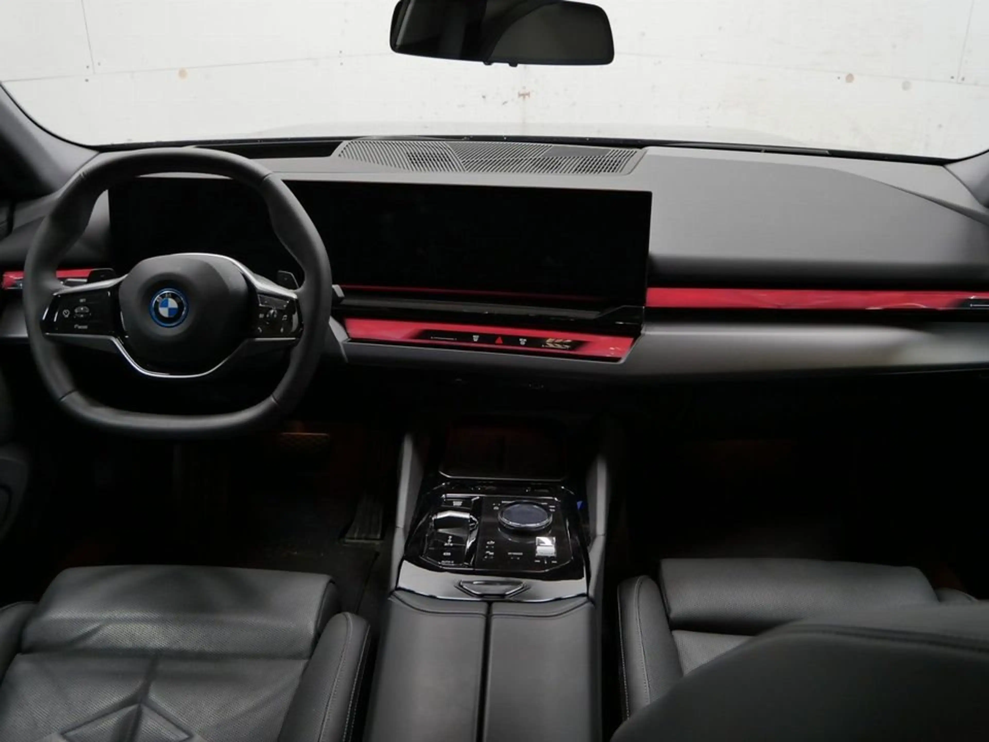 BMW 550 e xDrive + GARANTIE-bis-01.2030 — photo 7