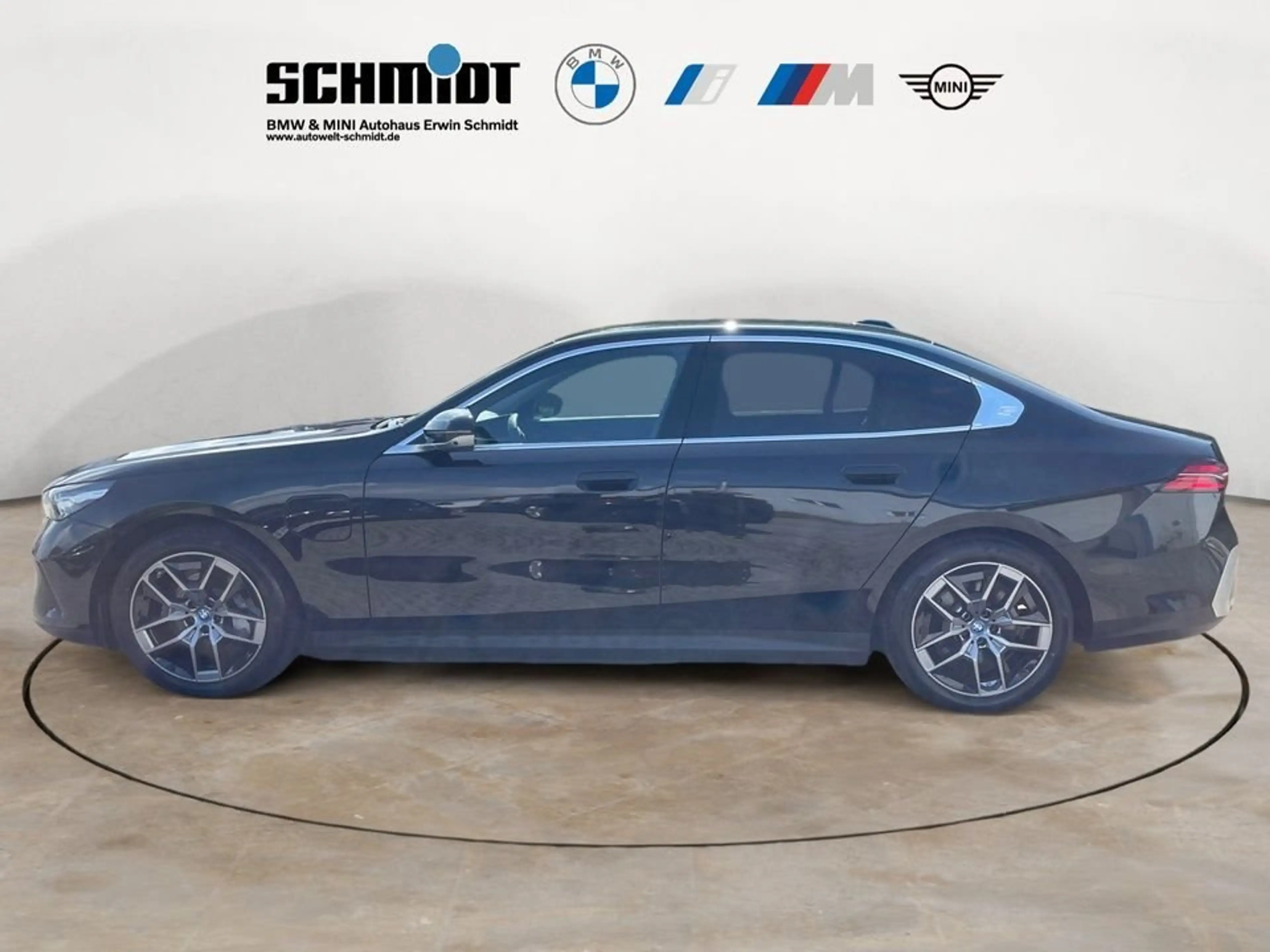 BMW 550 e xDrive + GARANTIE-bis-01.2030 — photo 4