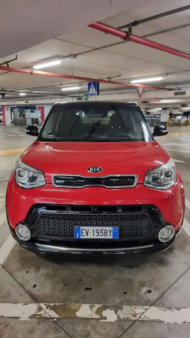 Kia Soul 1.6 crdi 16v vgt Cool c/vern.met. Rosso - 1