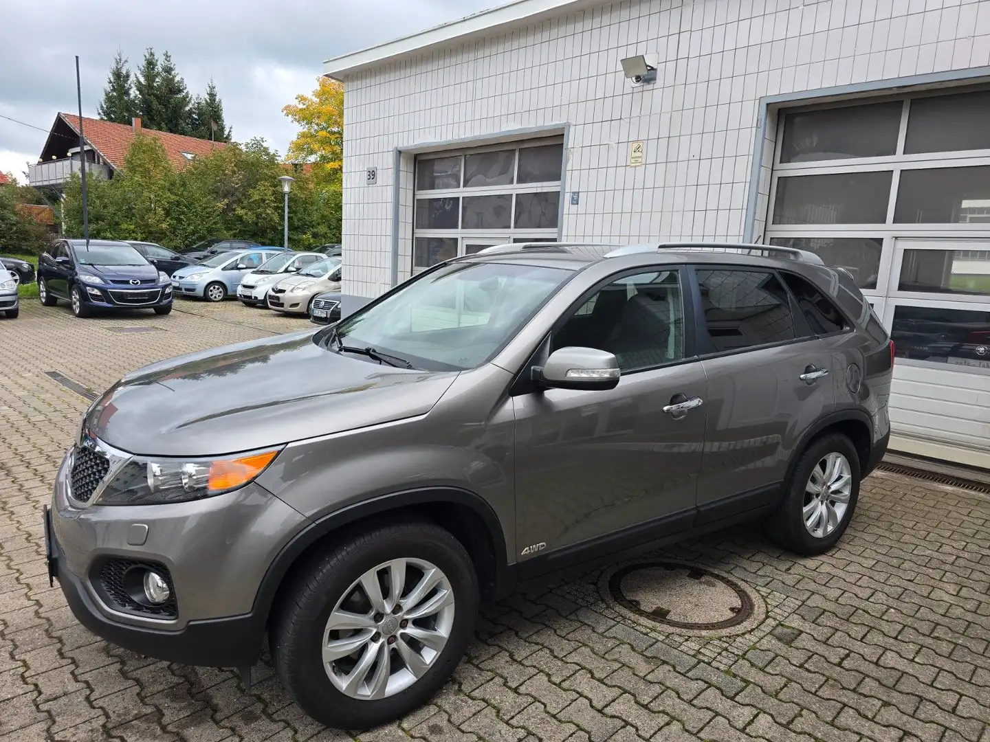 Kia Sorento 2,4 Spirit 4WD  TÜV bis 05.2027  Leder Argent - 1
