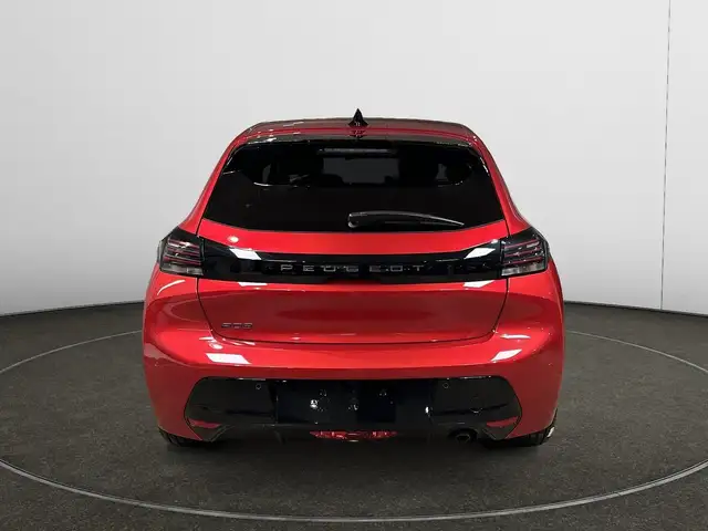 Peugeot 208 view 2