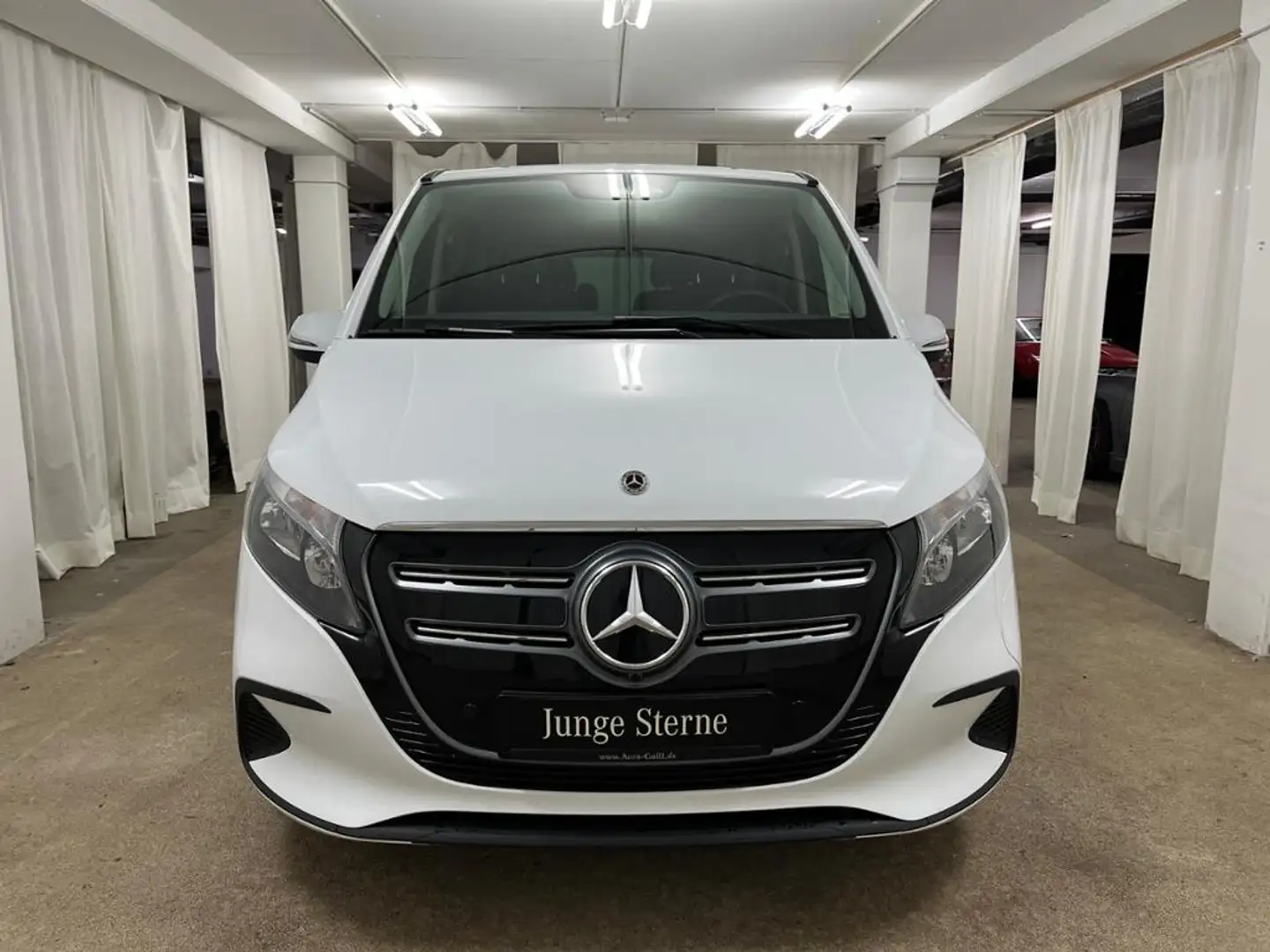 Mercedes-Benz EQV 250 Lang mopf Distronic 8Sitz Kamera MBUX Beyaz - 2