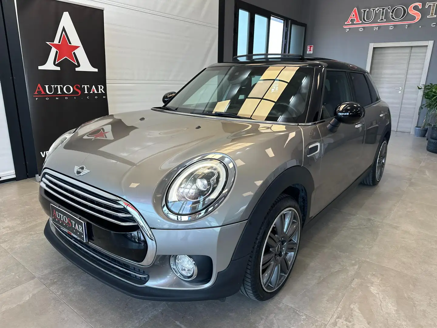 MINI Cooper D Clubman 2.0 Cooper D auto Or - 1