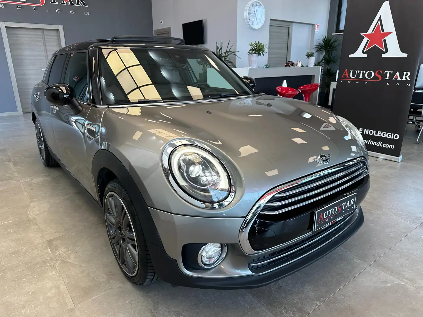 MINI Cooper D Clubman 2.0 Cooper D auto Or - 2