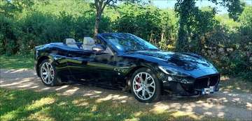 GranCabrio 4.7 V8 460 MC A