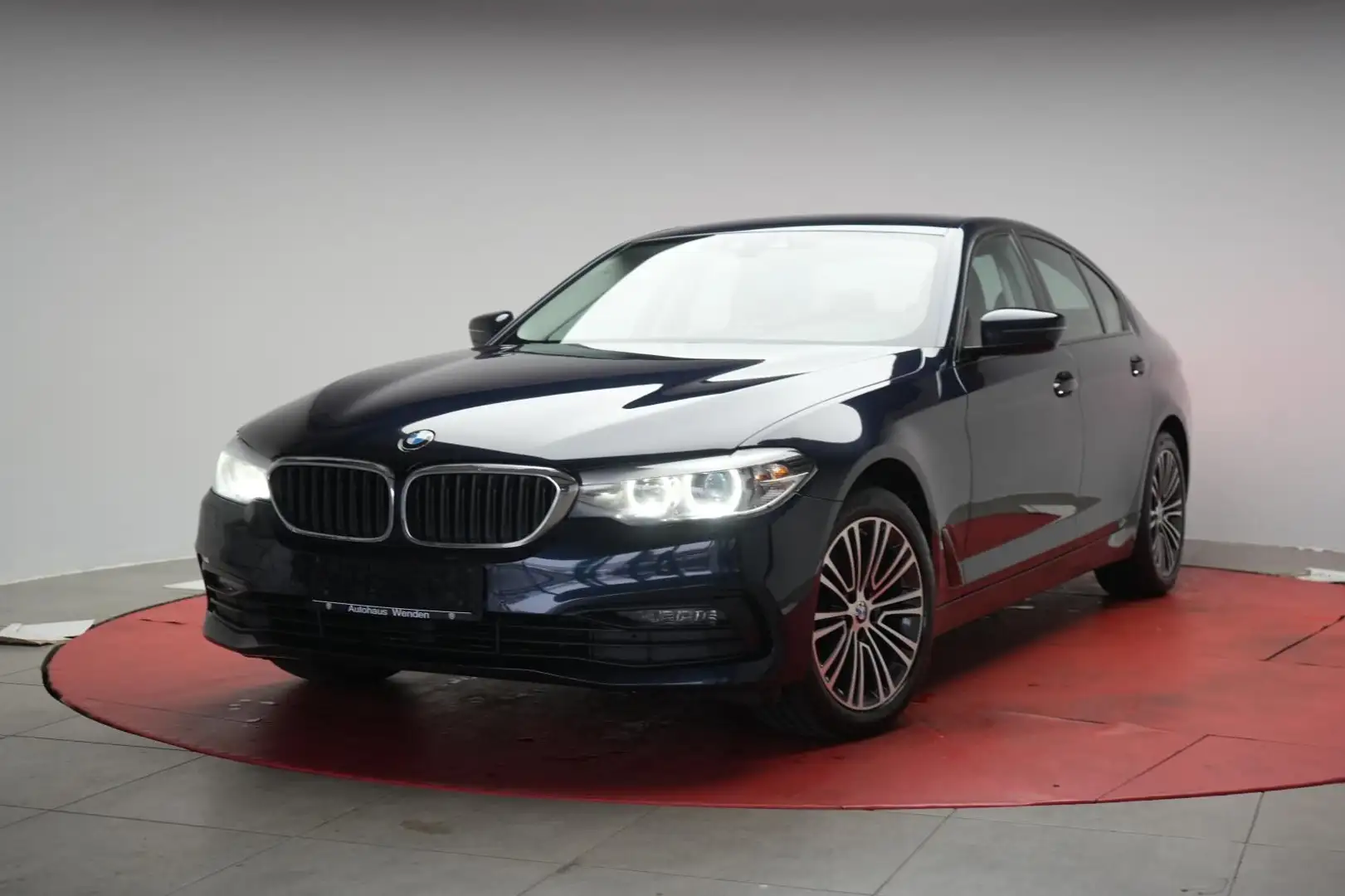 BMW 520 d Sport Line Navi/Temp/Virtual/Shzg/ Blue - 2