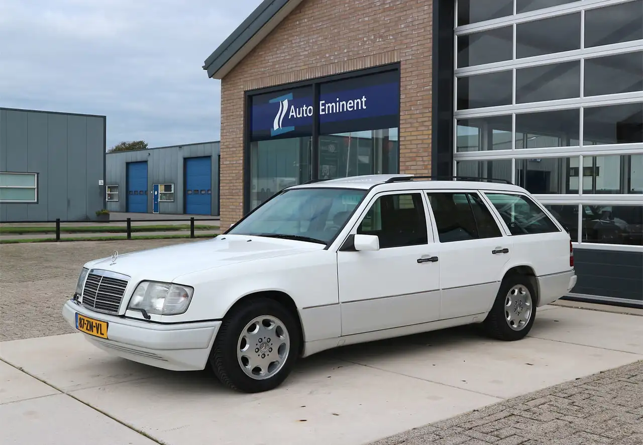 Mercedes-Benz E 280