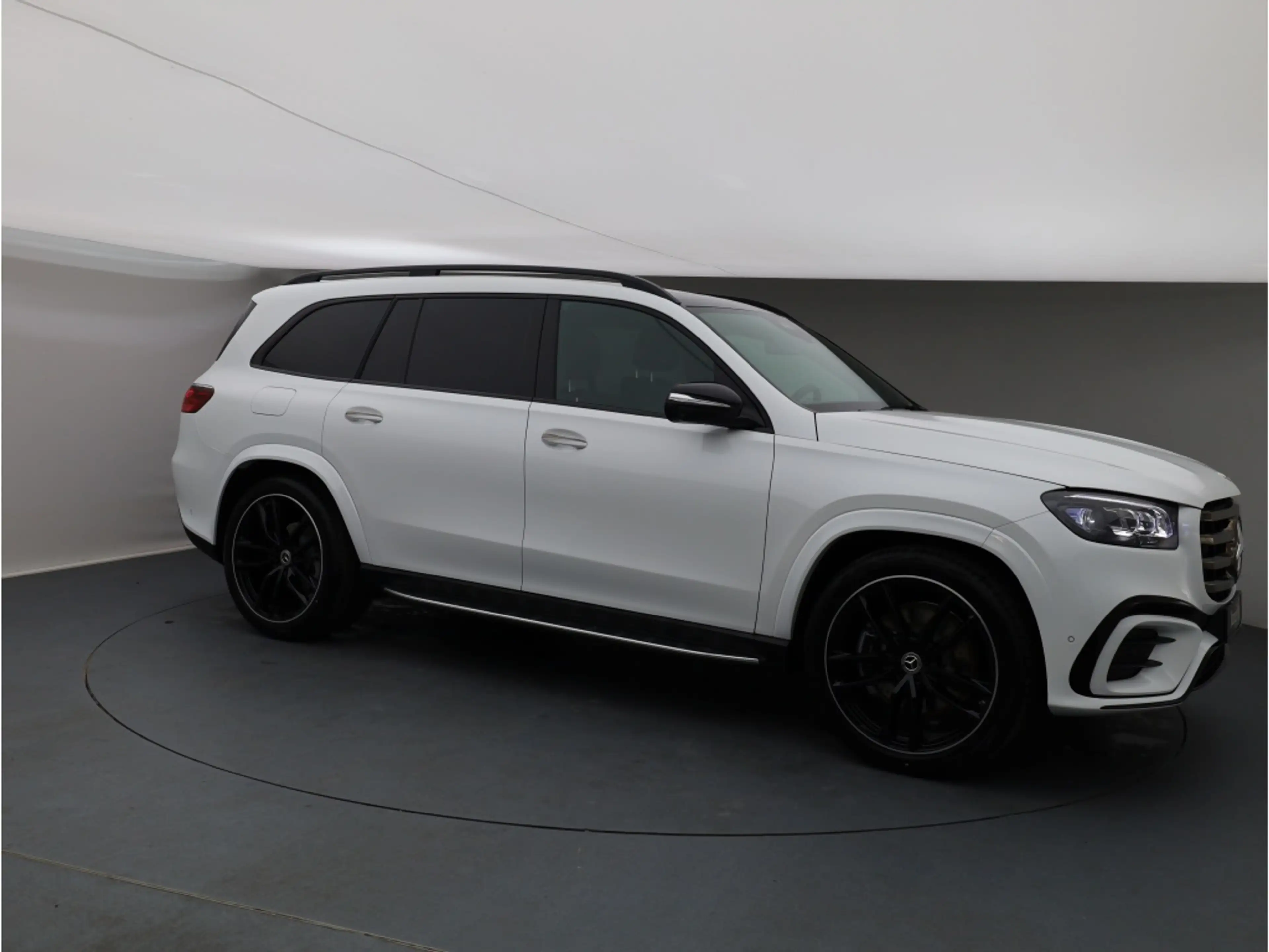 Mercedes-Benz GLS 450 d 4M manufaktur Edition Softcl AHK Nappa — photo 9